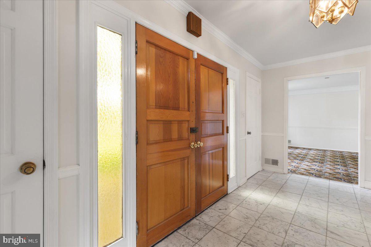 FULTON ESTATES - Residential