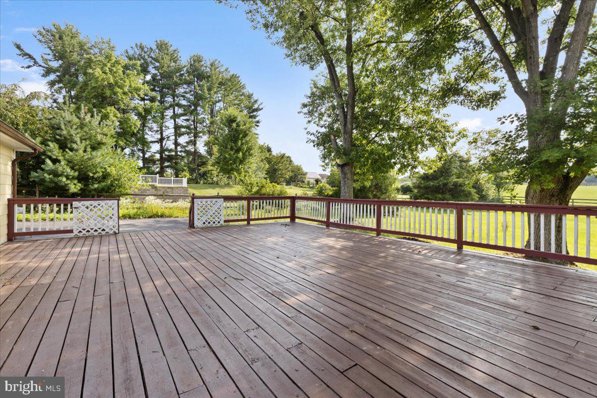 FULTON ESTATES - Residential