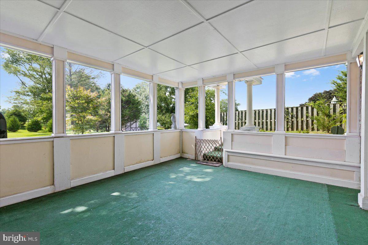 FULTON ESTATES - Residential