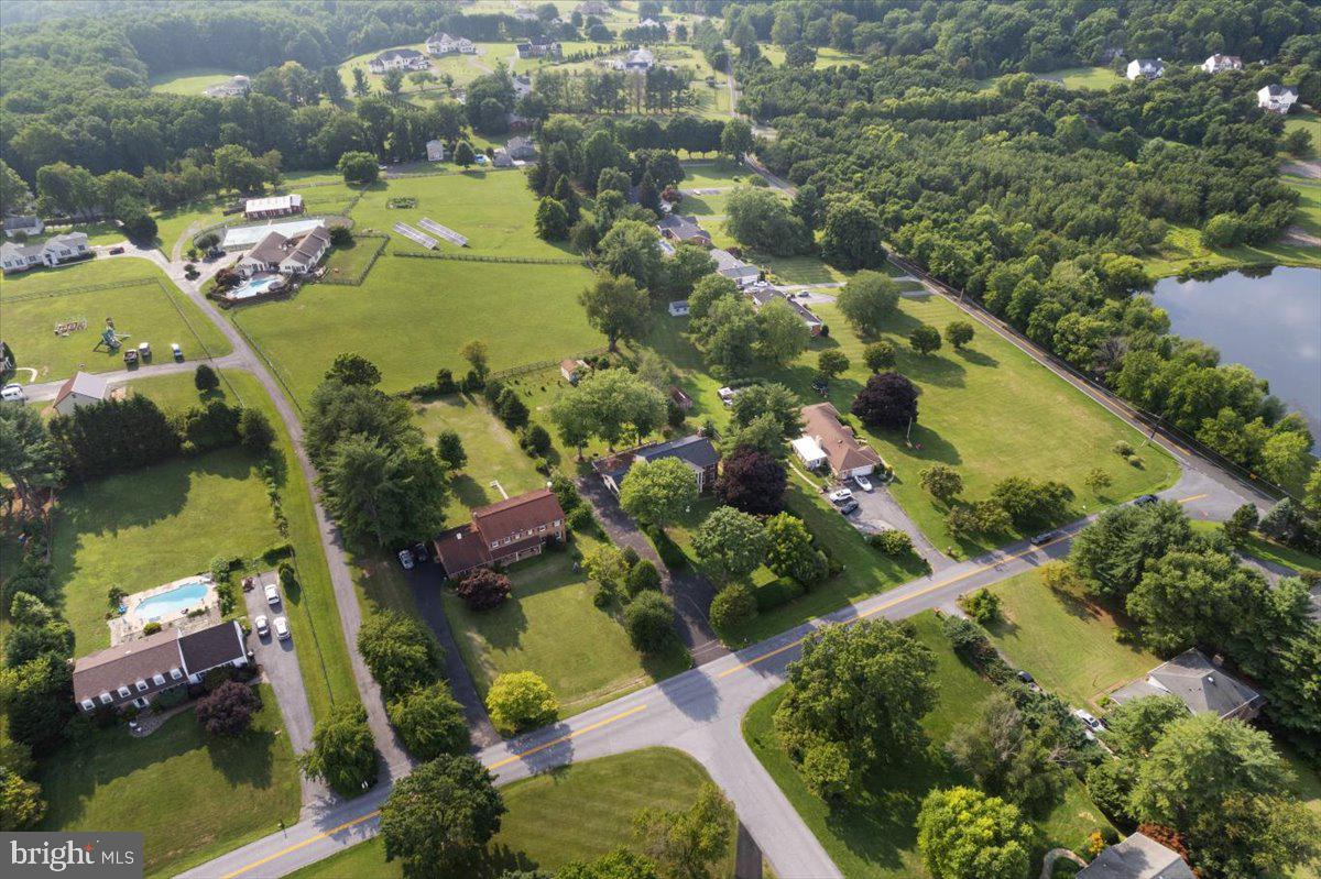 FULTON ESTATES - Residential