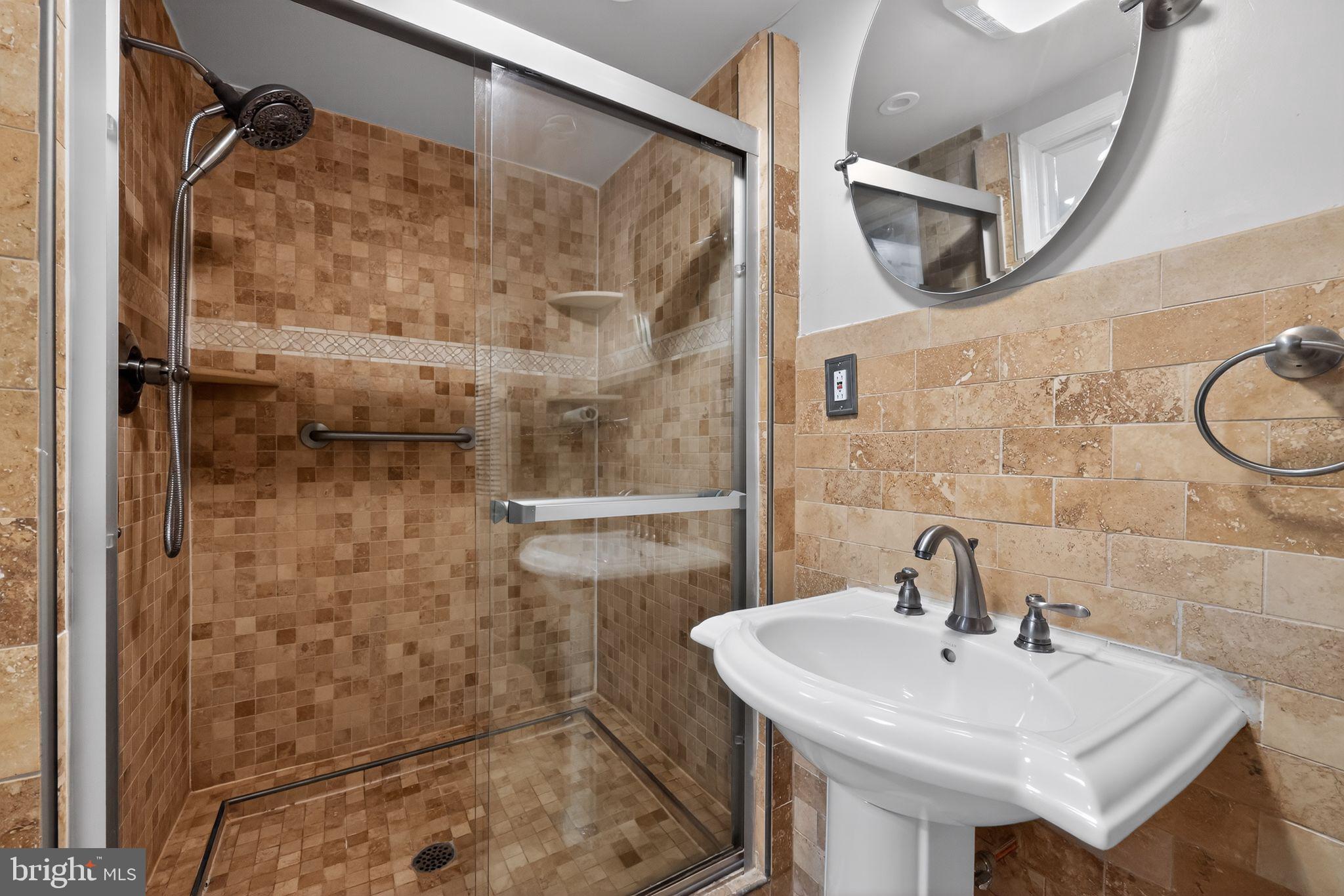 GERMANTOWN - Residential