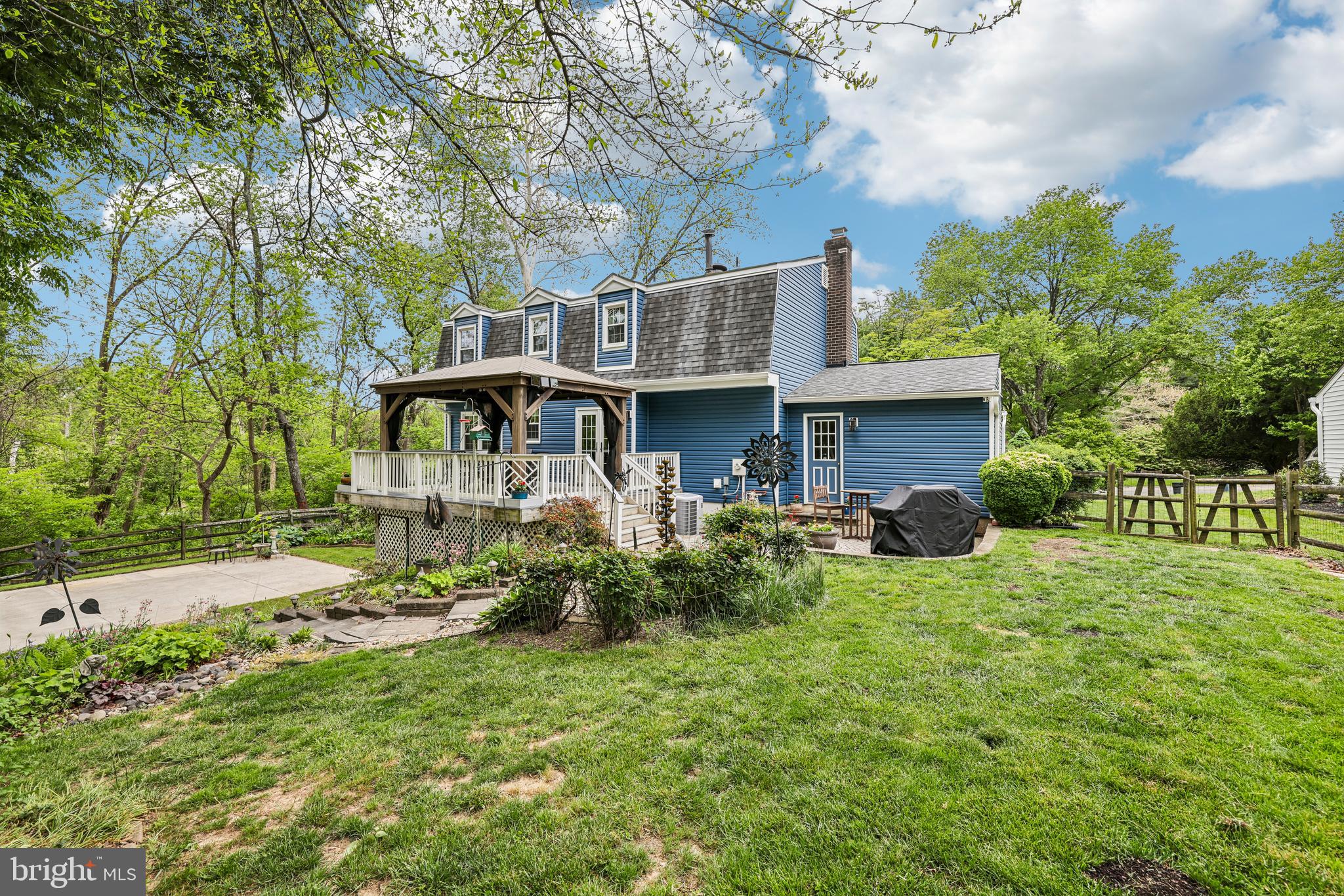 WILDE LAKE - Residential