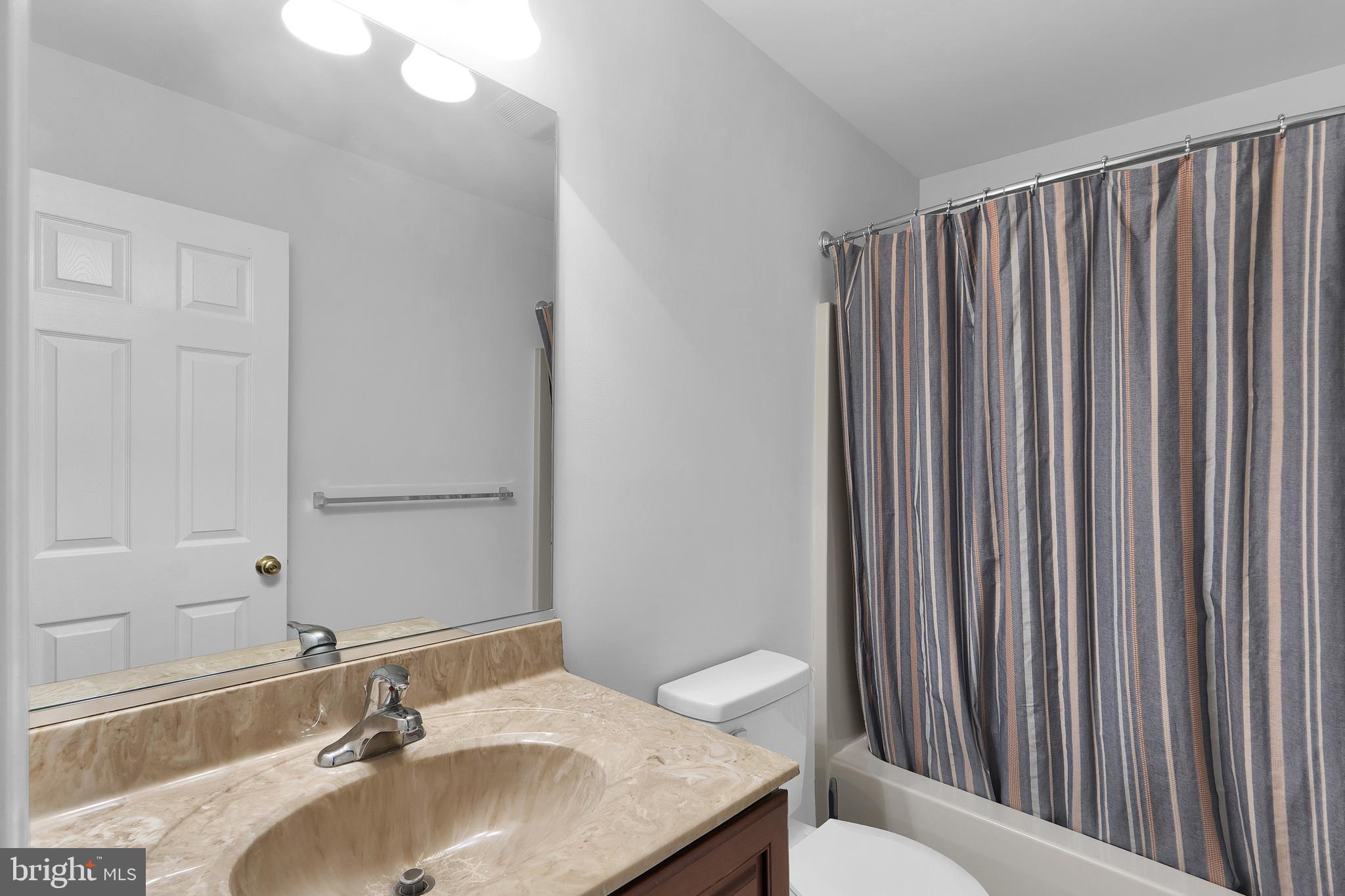 ROLLING MEADOWS - Residential