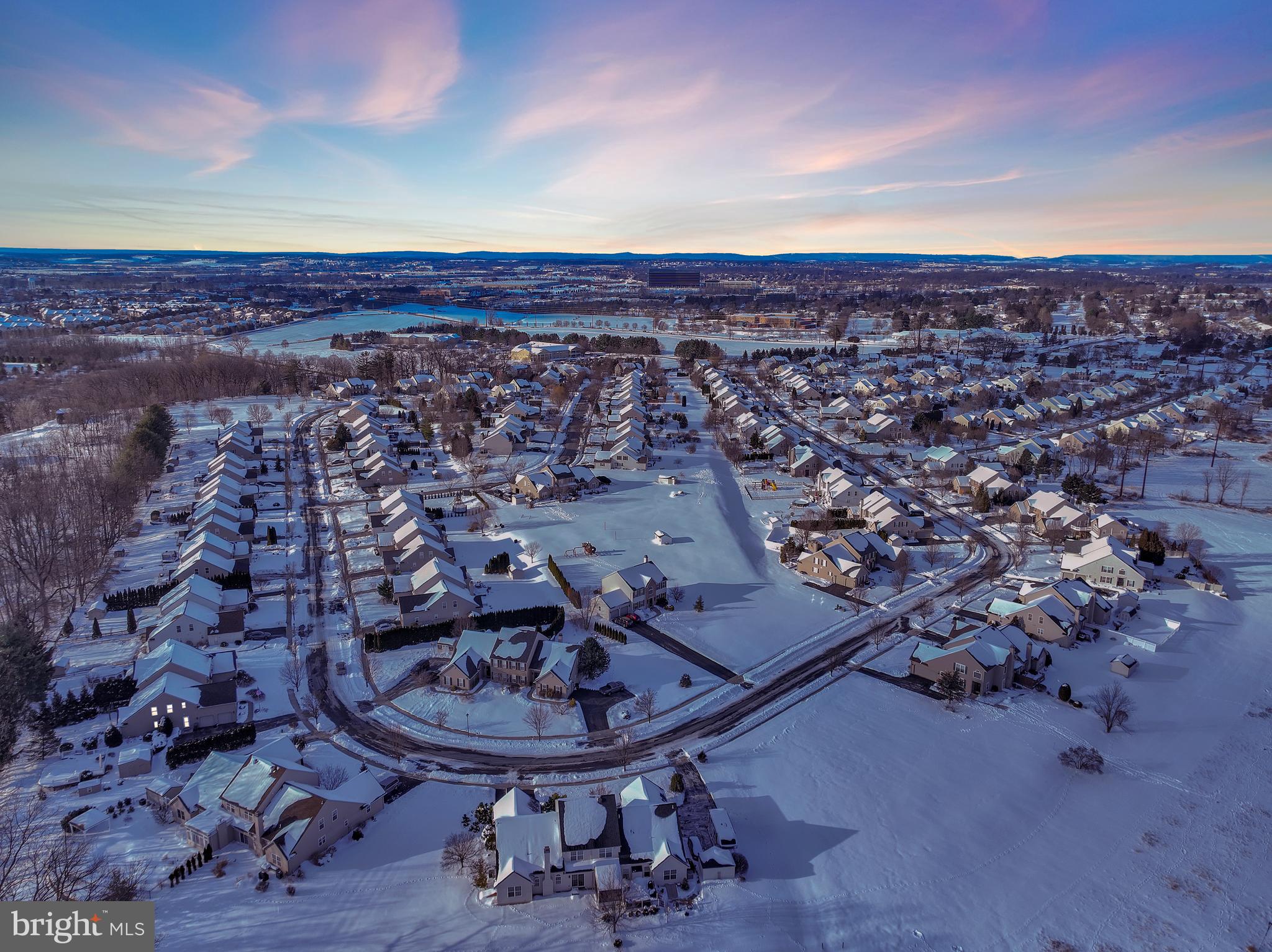 ROLLING MEADOWS - Residential