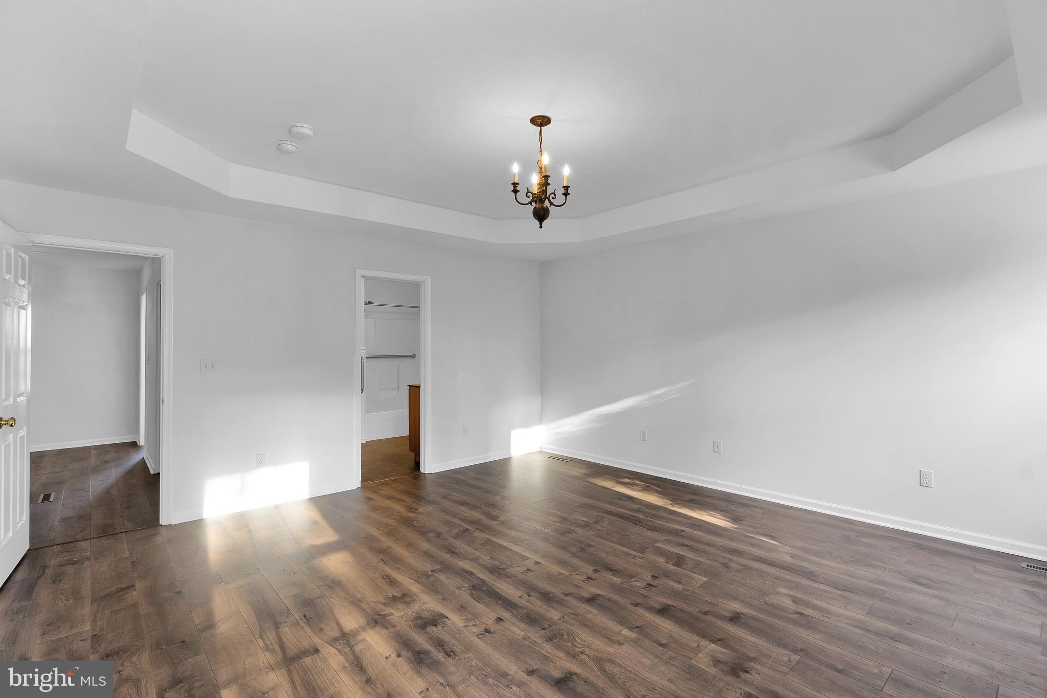 ROLLING MEADOWS - Residential