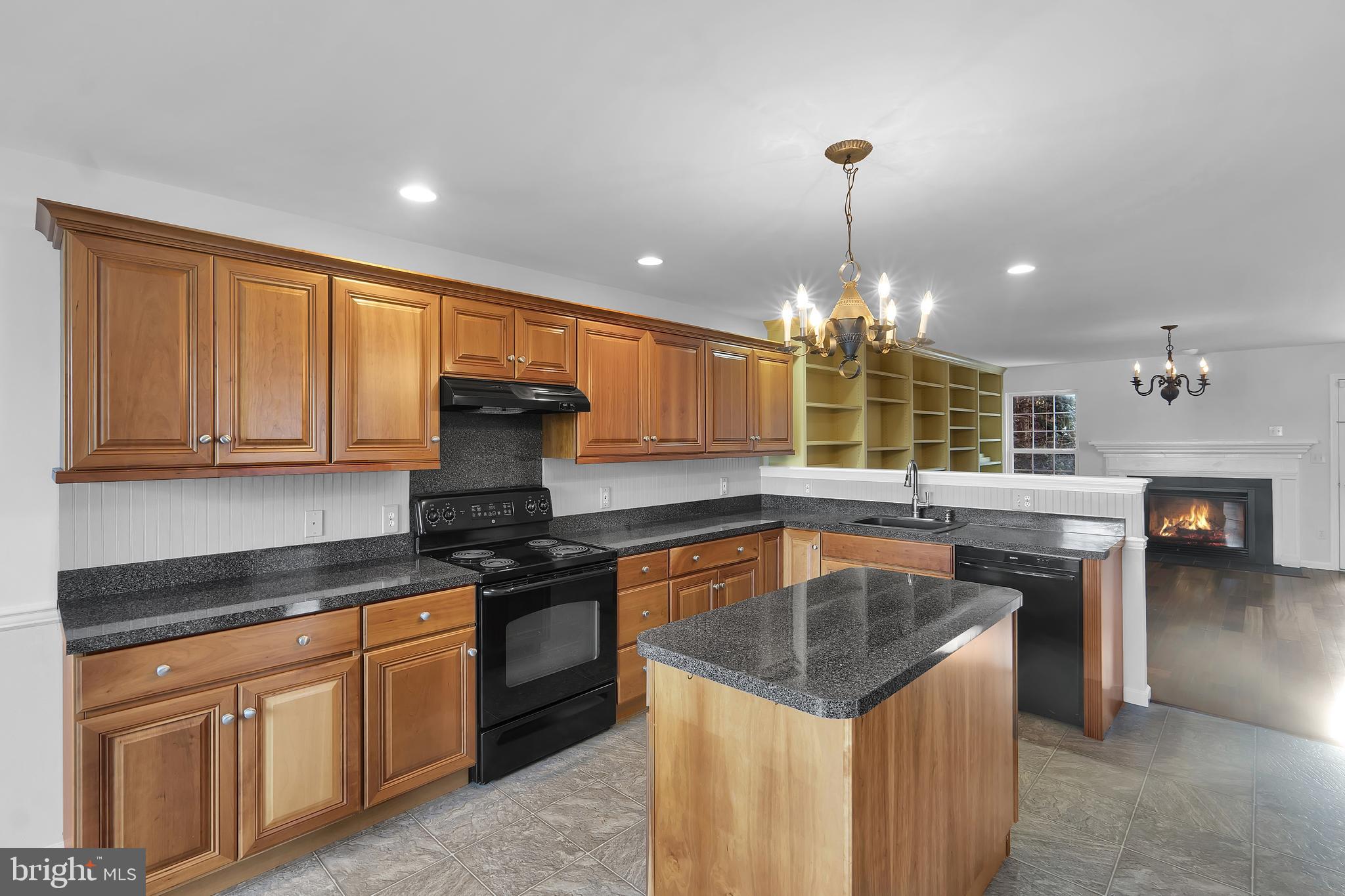 ROLLING MEADOWS - Residential