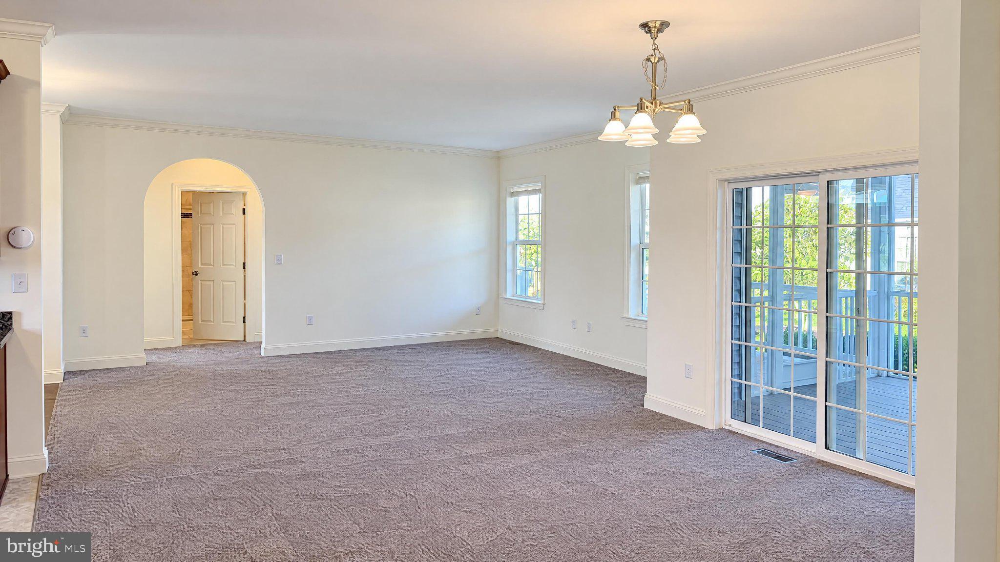 267 NOBLES POND CROSSING