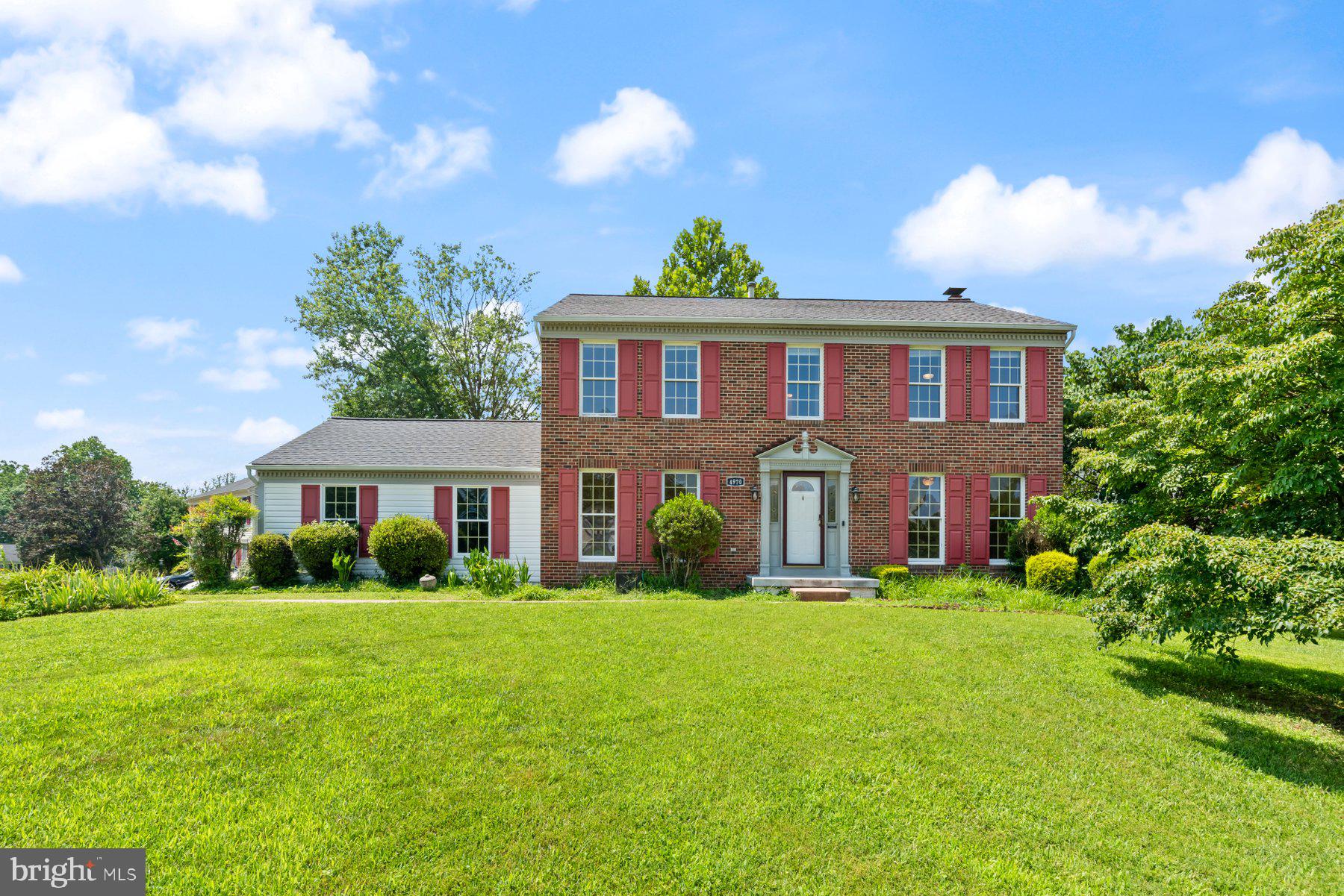**Timeless Colonial Charm on a Prime Corner Lot**
Welcome to this elegant and spacious single-family colonial nestled on a quiet corner cul-de-sac lot in a peaceful community—just minutes from I-95, top-rated schools, Potomac Mills Mall, shopping, parks, and the county recreation center. Set on approximately 0.35 acres, this beautifully maintained home offers classic charm and modern comfort, making it the perfect place to raise a family.
Step inside to discover gleaming hardwood floors throughout and a flowing layout with three finished levels. The heart of the home is the sun-filled kitchen, complete with granite countertops, stainless steel appliances, built-in pantry shelving, and a picturesque bay window. Adjacent is the cozy family room with a gas fireplace framed by a brick surround and an upgraded mantle—ideal for relaxing evenings.
Enjoy year-round comfort in the inviting three-season sunroom or entertain guests in the formal living room/office and formal dining room, accented with crown molding and chair rail. Upstairs, the lovely primary suite features a spacious walk-in closet and a luxurious en-suite bath with double vanities, a garden tub, and a separate shower.
The fully finished lower level offers a generous recreation room, a den (potential 5th bedroom, NTC), a private office or study, and a full bath—perfect for guests or multi-generational living.
Outdoor living shines with a fenced backyard, mature trees, brick patio, charming gazebo, and a newer SunSetter retractable awning with LED lighting. Additional features include a brick front façade, shed for extra storage, and a 2-car side-load garage.
Assumable loan at 2.375%
From the moment you walk through the door, this home feels warm, welcoming, and truly special. Don’t miss the opportunity to make it yours!