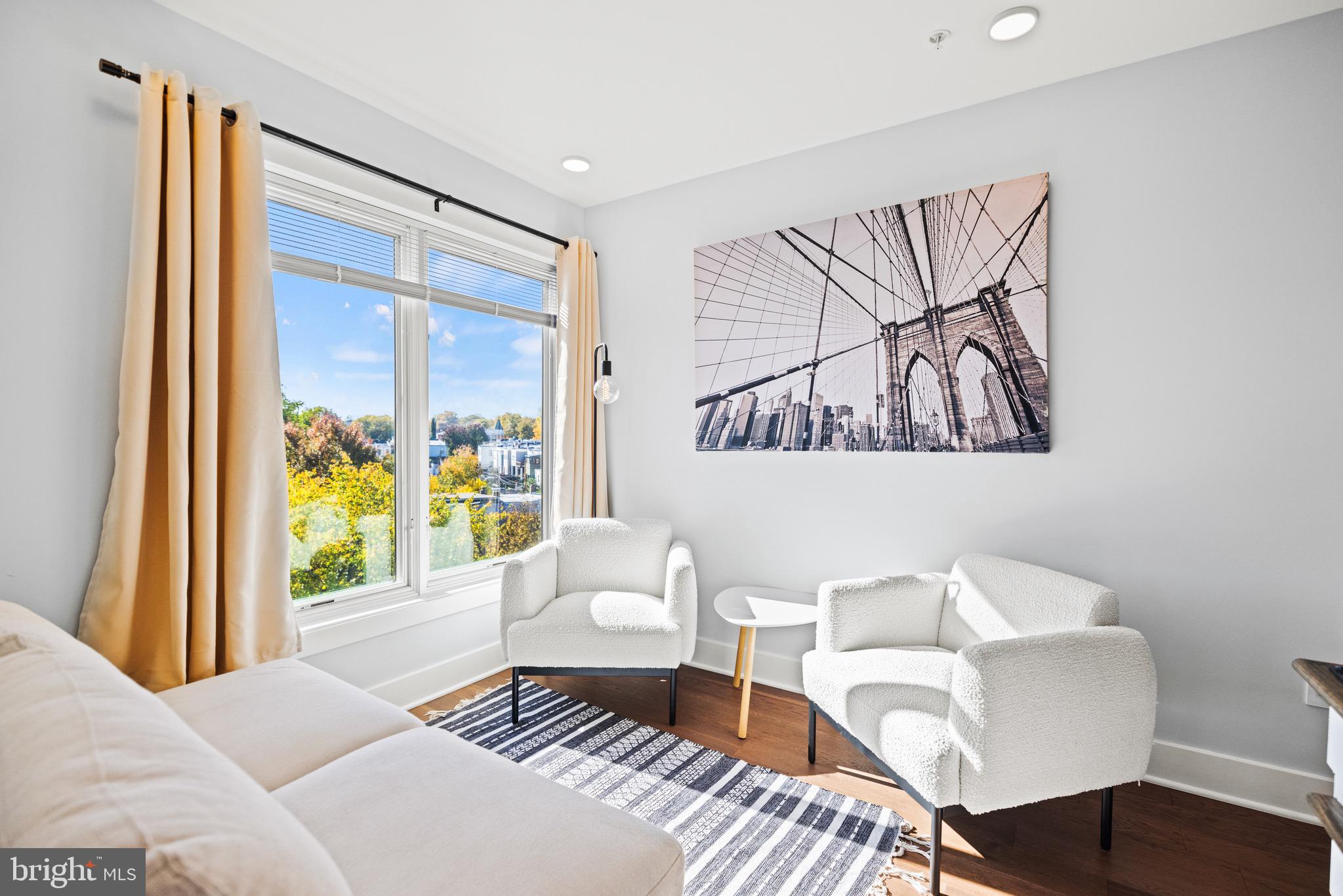 H STREET CORRIDOR - Residential Income