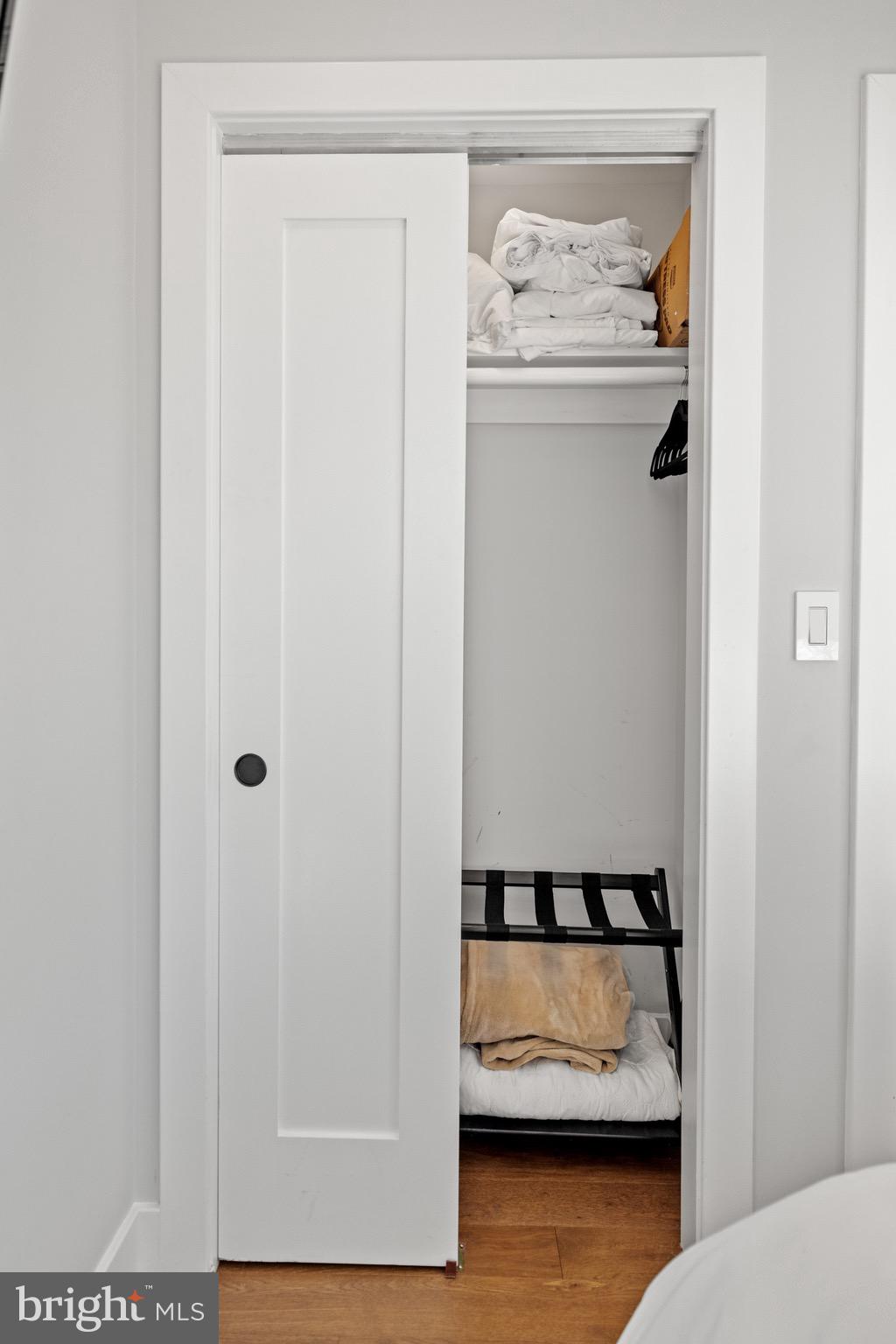 H STREET CORRIDOR - Residential Income