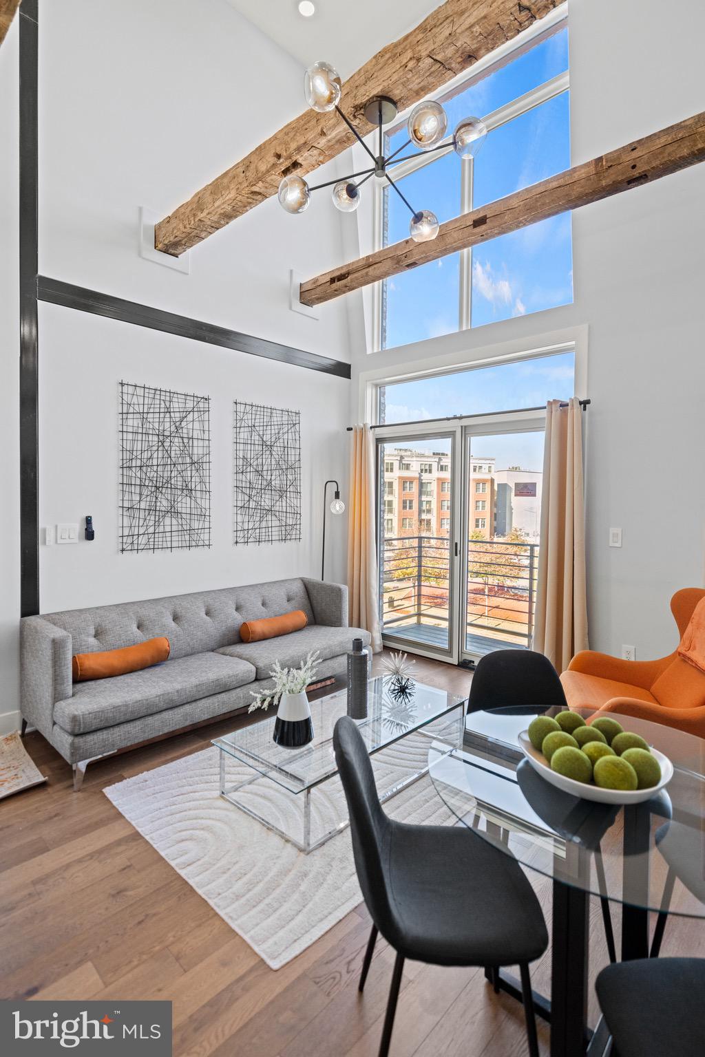 H STREET CORRIDOR - Residential Income