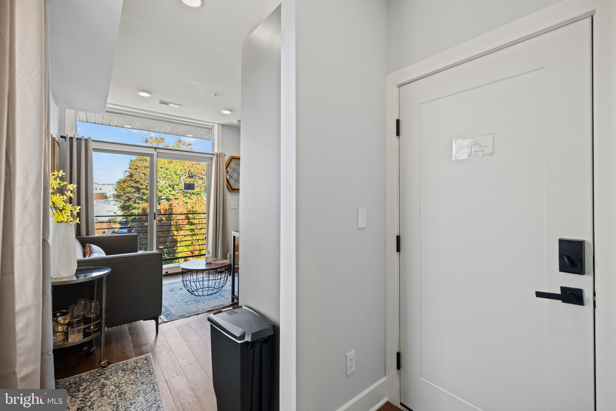 H STREET CORRIDOR - Residential Income