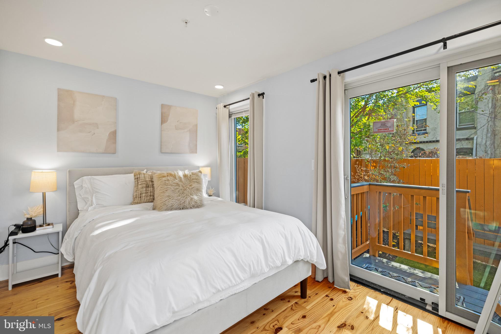 H STREET CORRIDOR - Residential Income