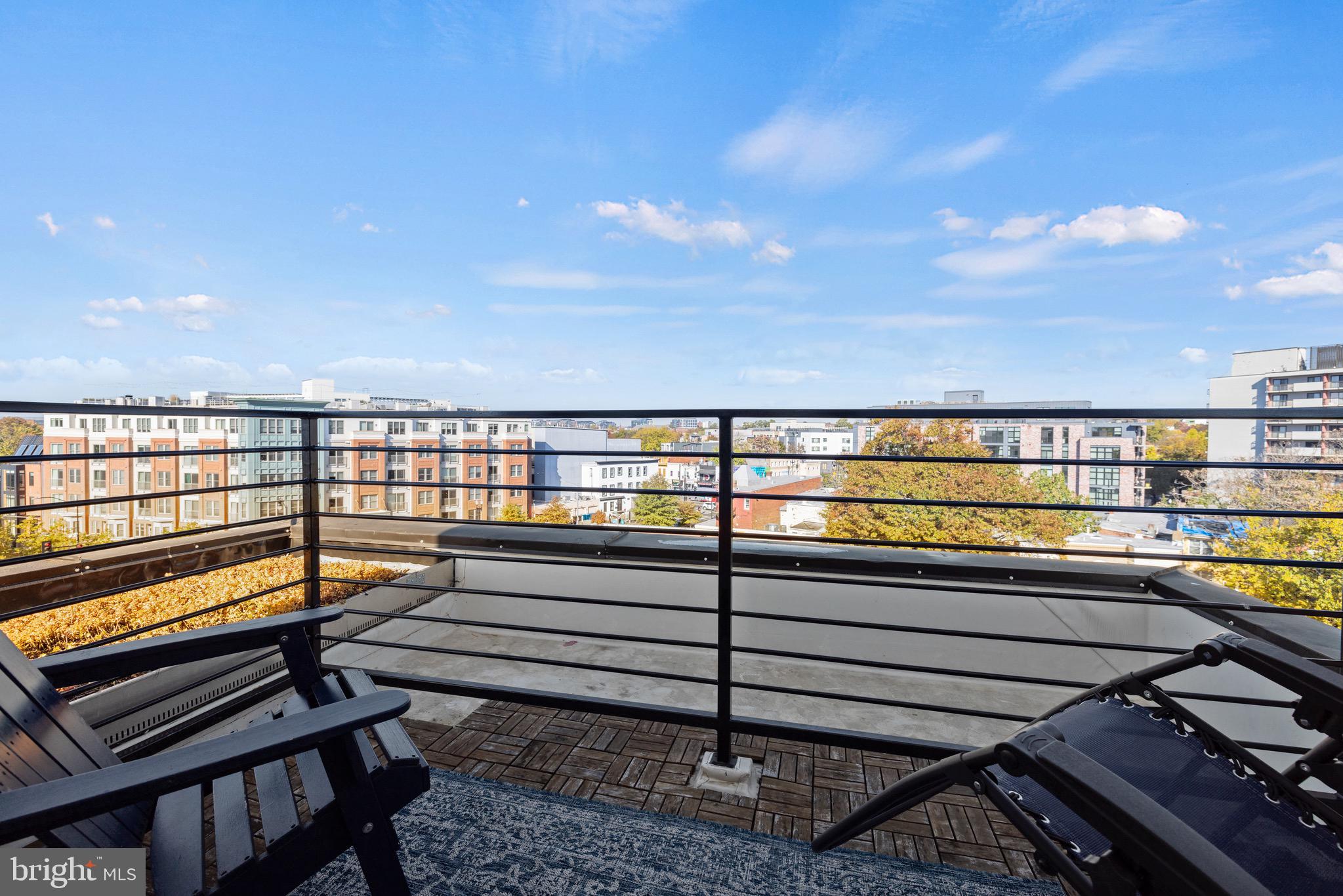 H STREET CORRIDOR - Residential Income