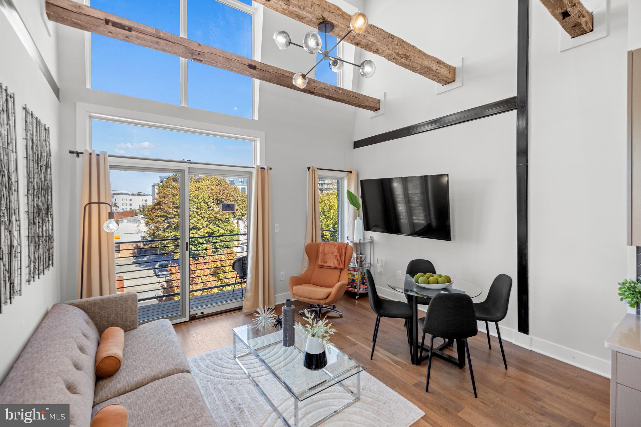 H STREET CORRIDOR - Residential Income