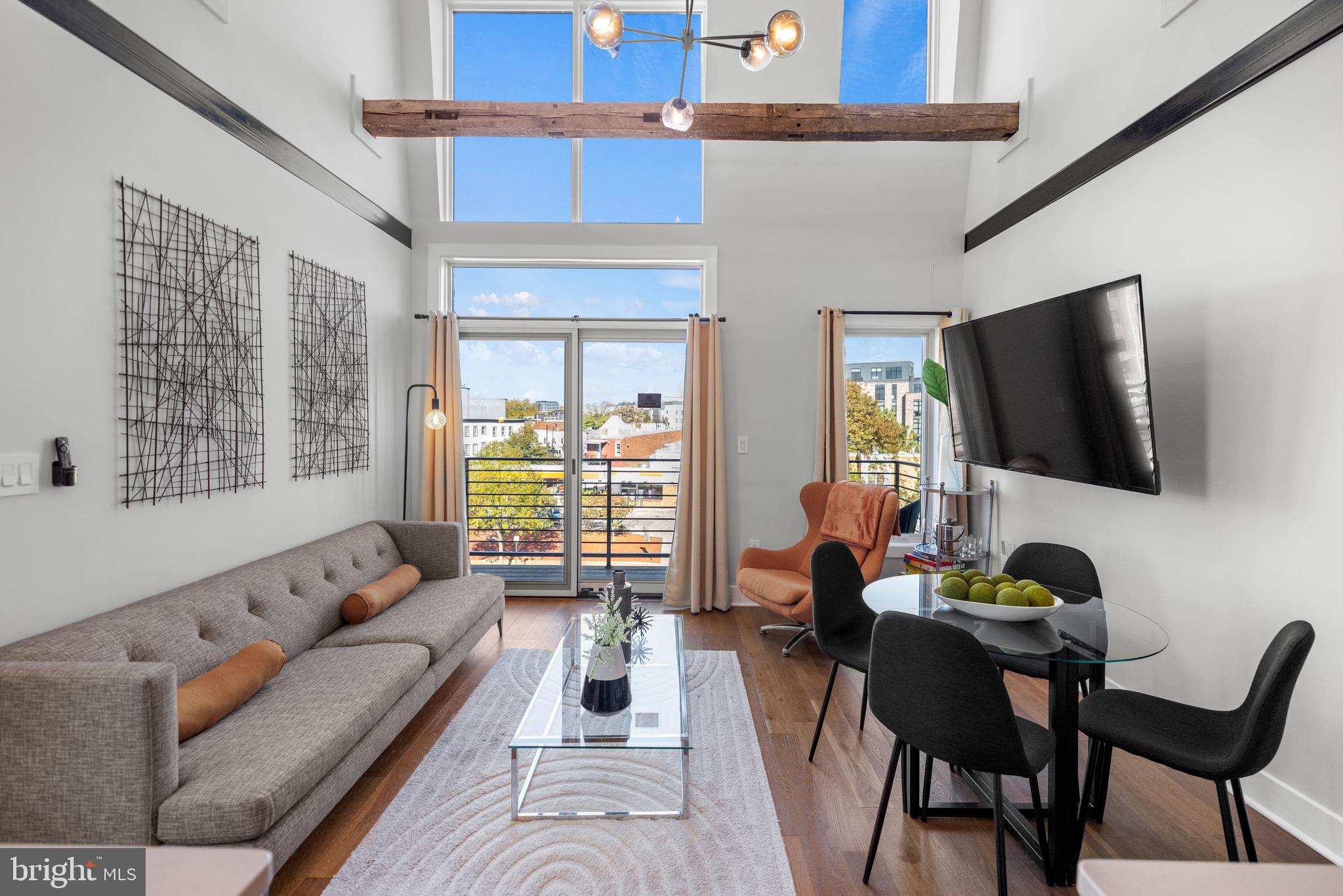 H STREET CORRIDOR - Residential Income