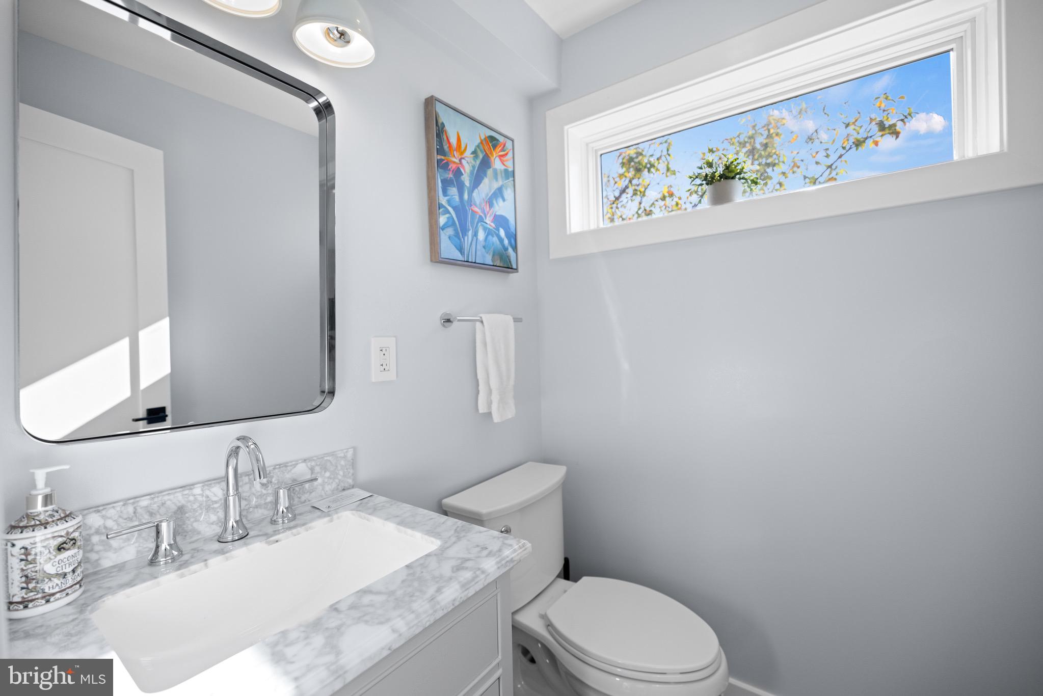 H STREET CORRIDOR - Residential Income