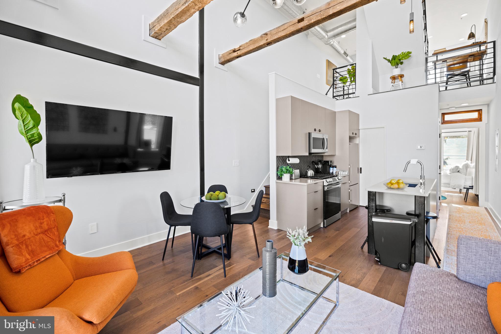 H STREET CORRIDOR - Residential Income