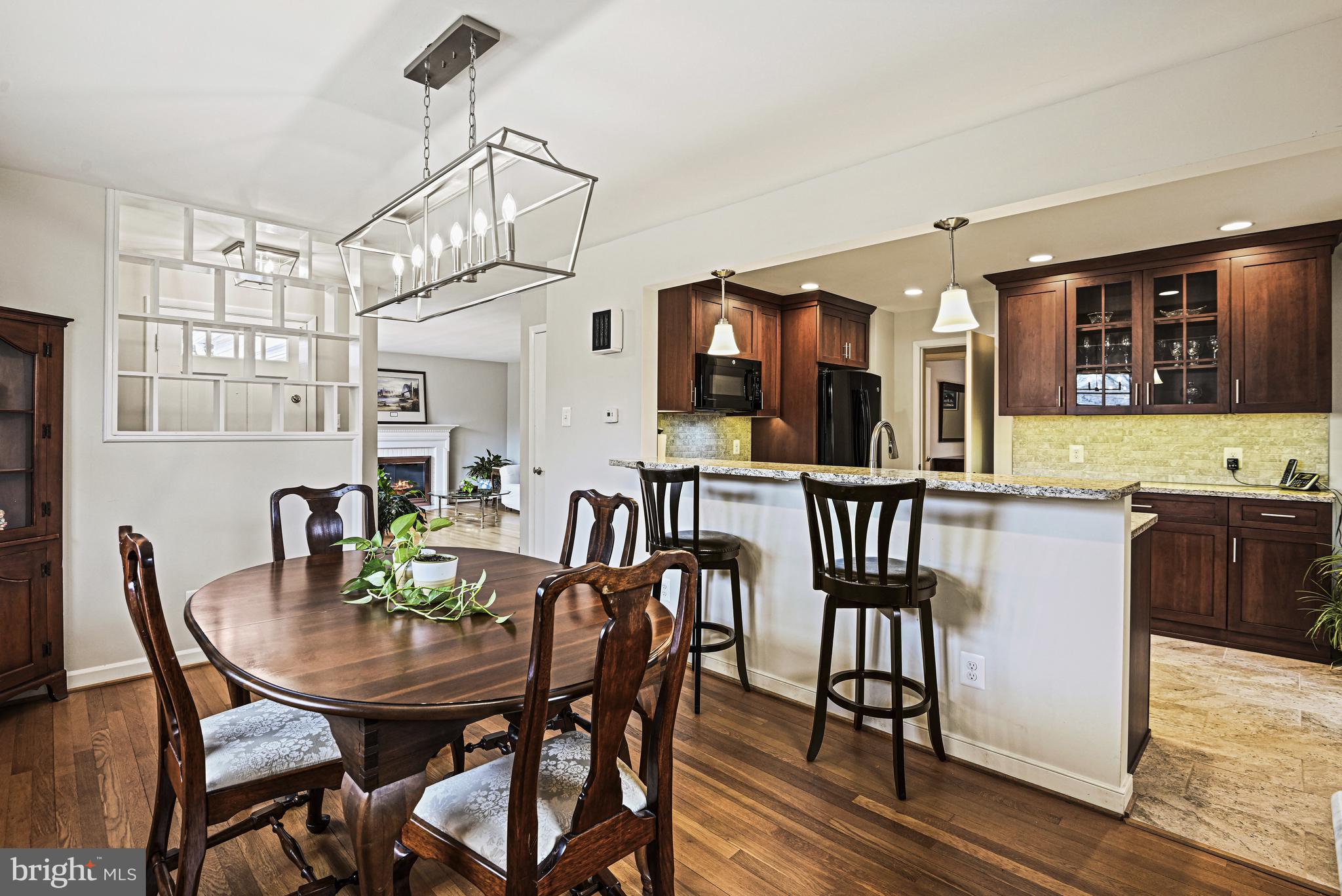 KENT GARDENS - Residential