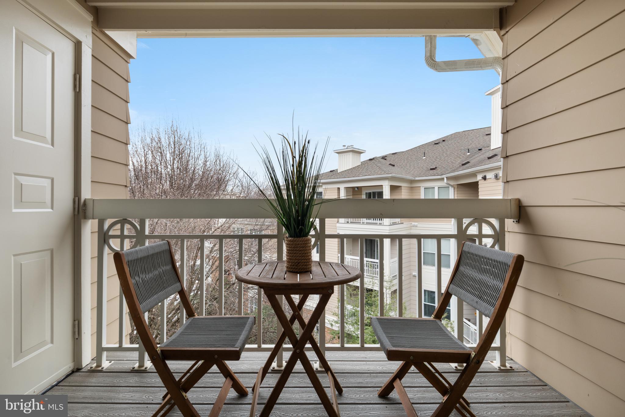 WORLDGATE CONDO - Residential