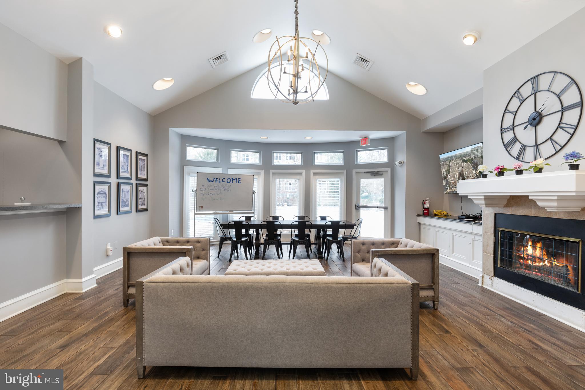 WORLDGATE CONDO - Residential