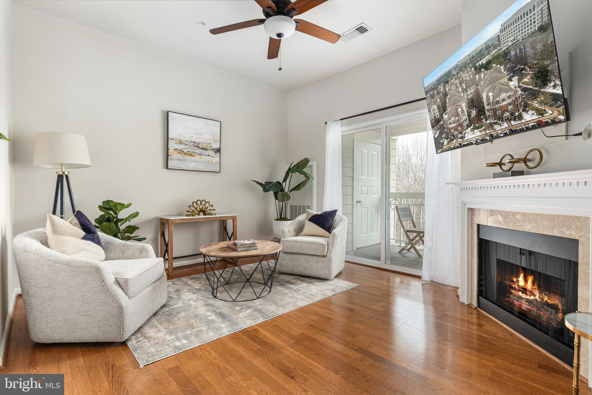 WORLDGATE CONDO - Residential