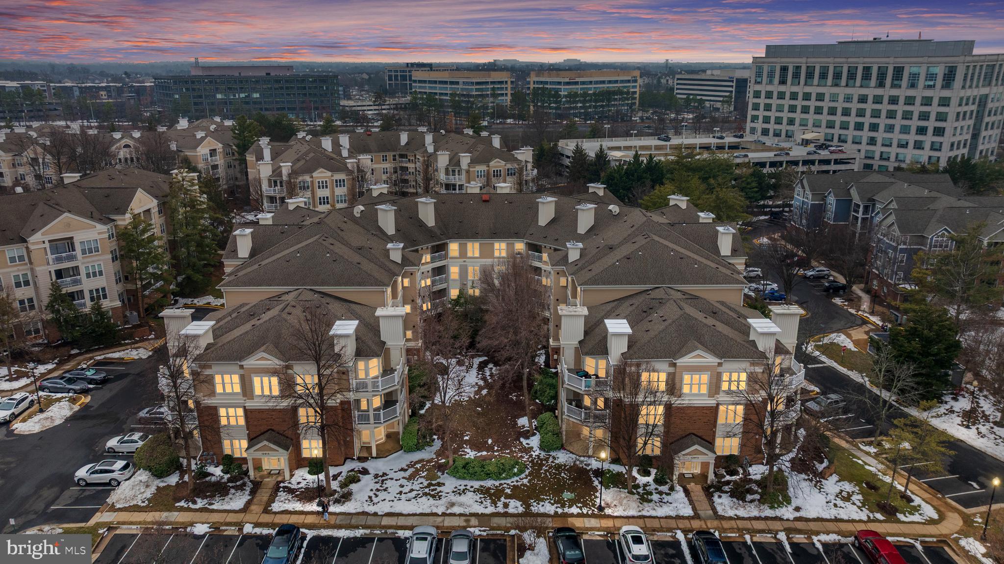 WORLDGATE CONDO - Residential