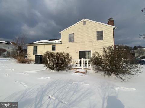 Tiny photo for 2530 Blarney Drive, HARRISBURG, PA 17112 (MLS # PADA2056328)