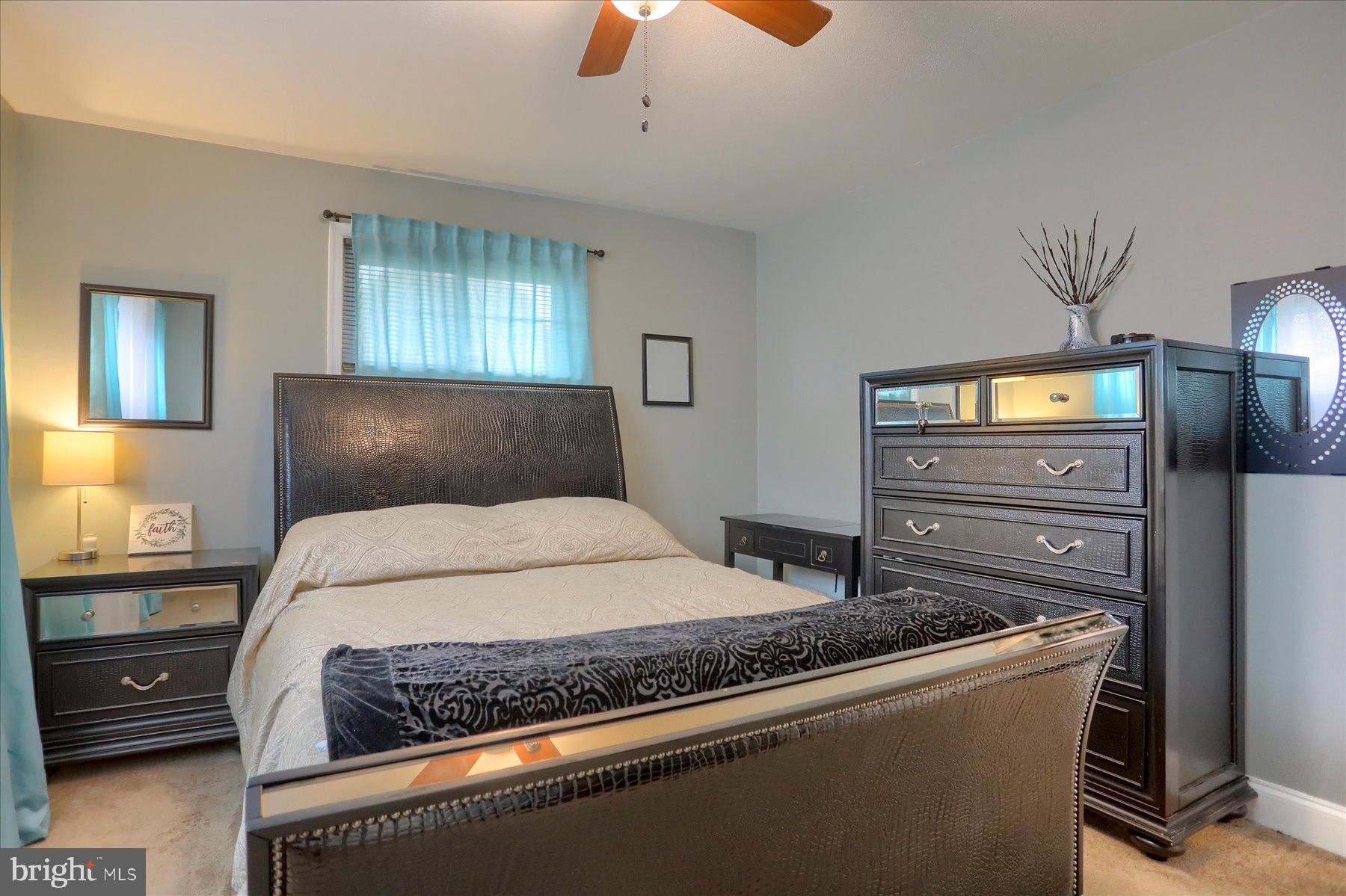 FRANKFORD - Residential