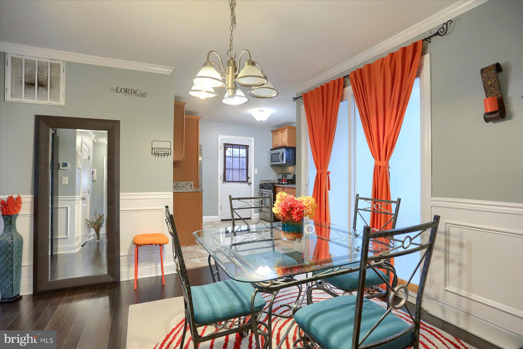 FRANKFORD - Residential