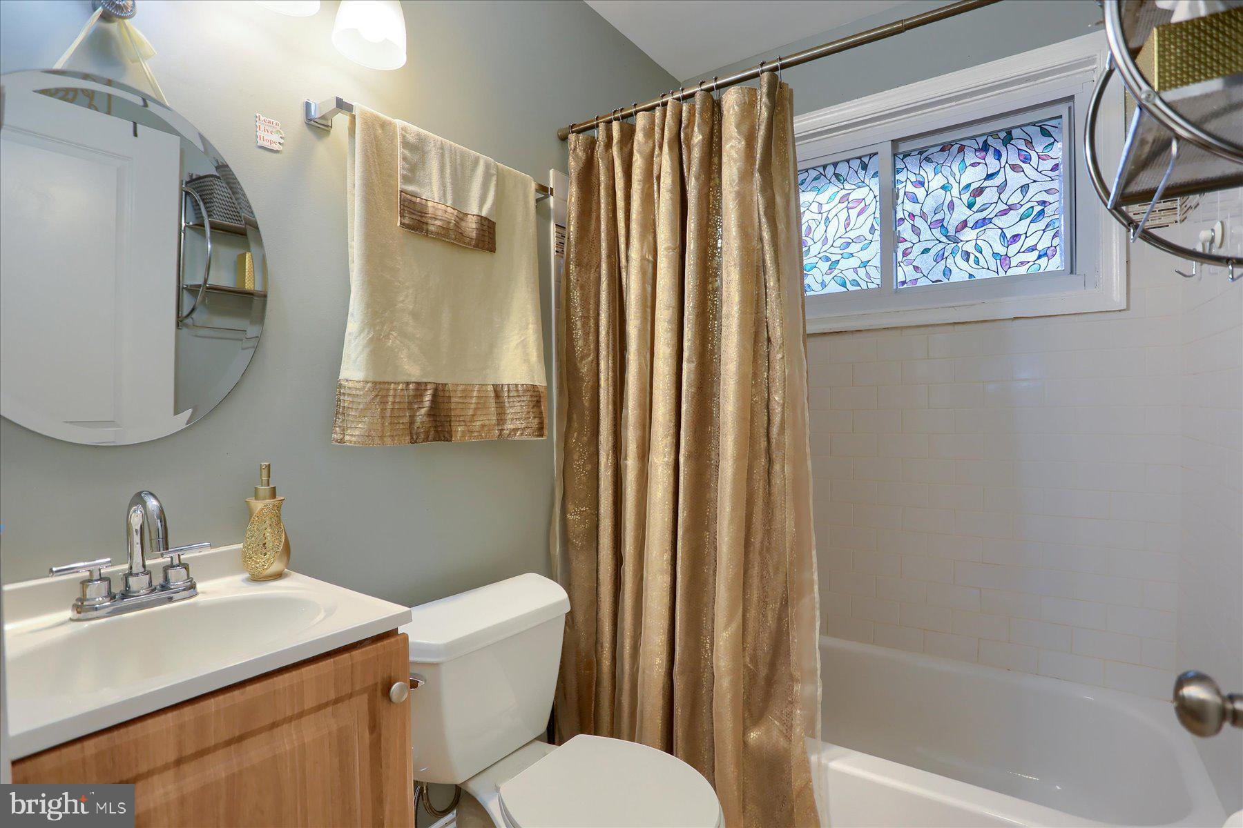 FRANKFORD - Residential