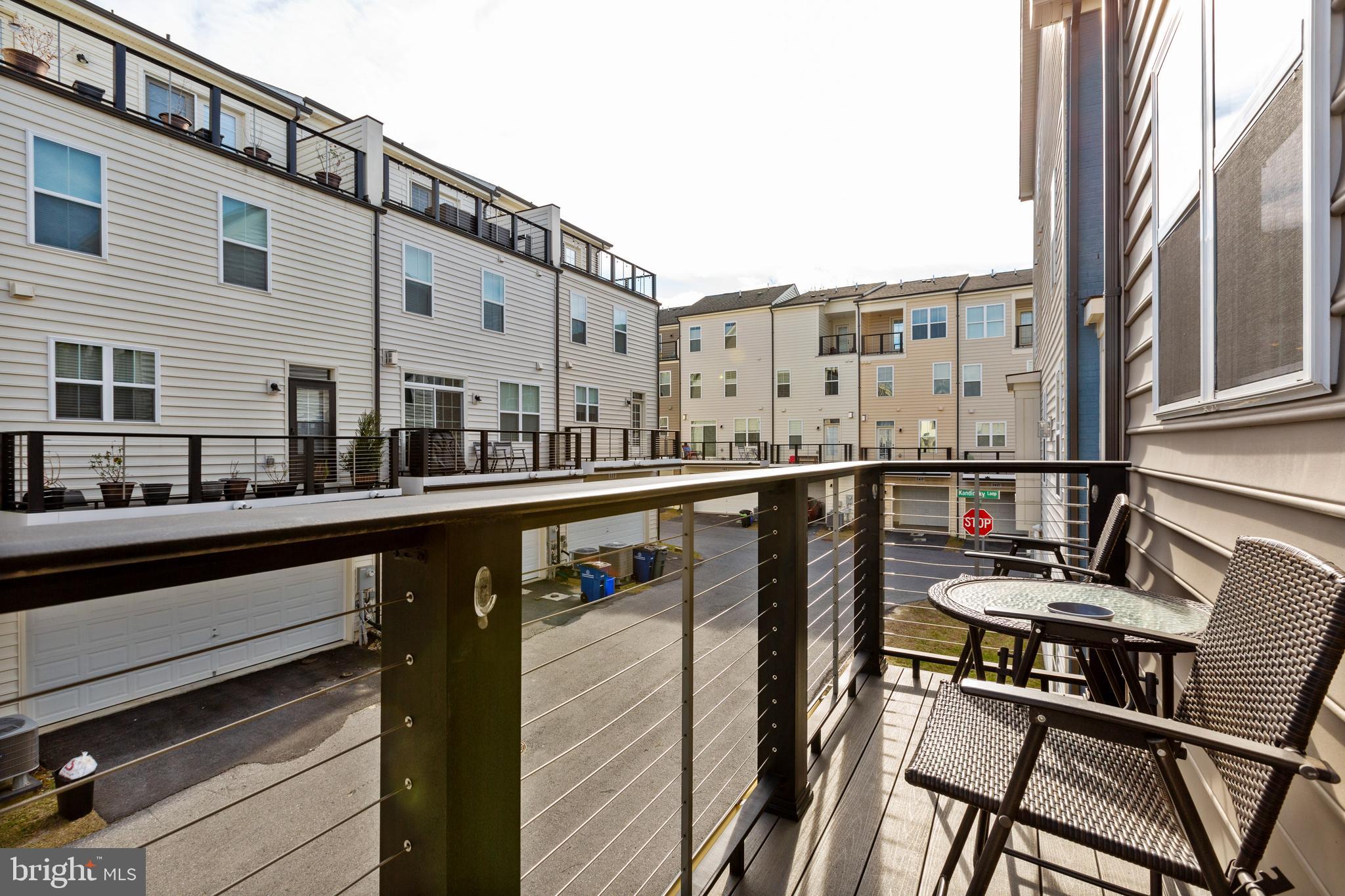 GLENMONT METROCENTRE - Residential