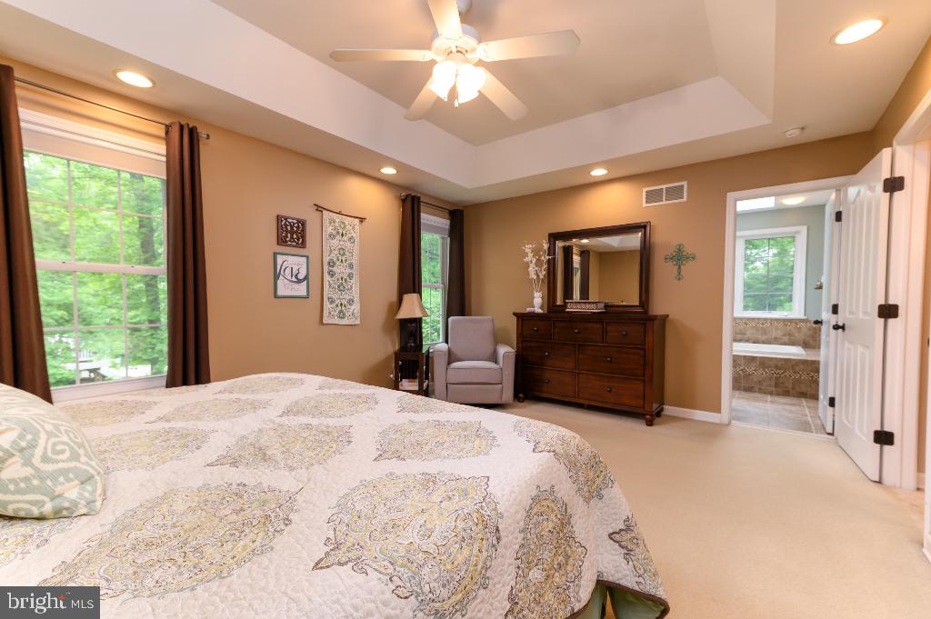 WARNER WOODS - Residential