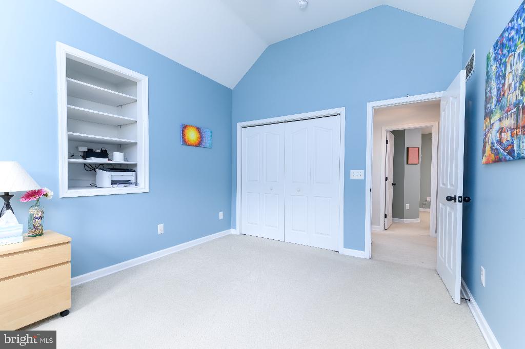 WARNER WOODS - Residential