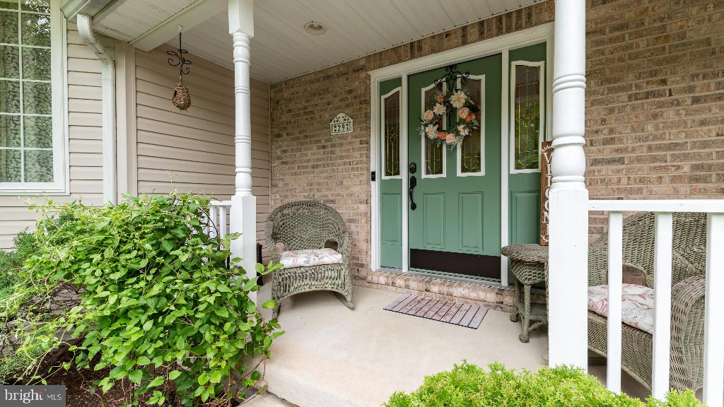 WARNER WOODS - Residential