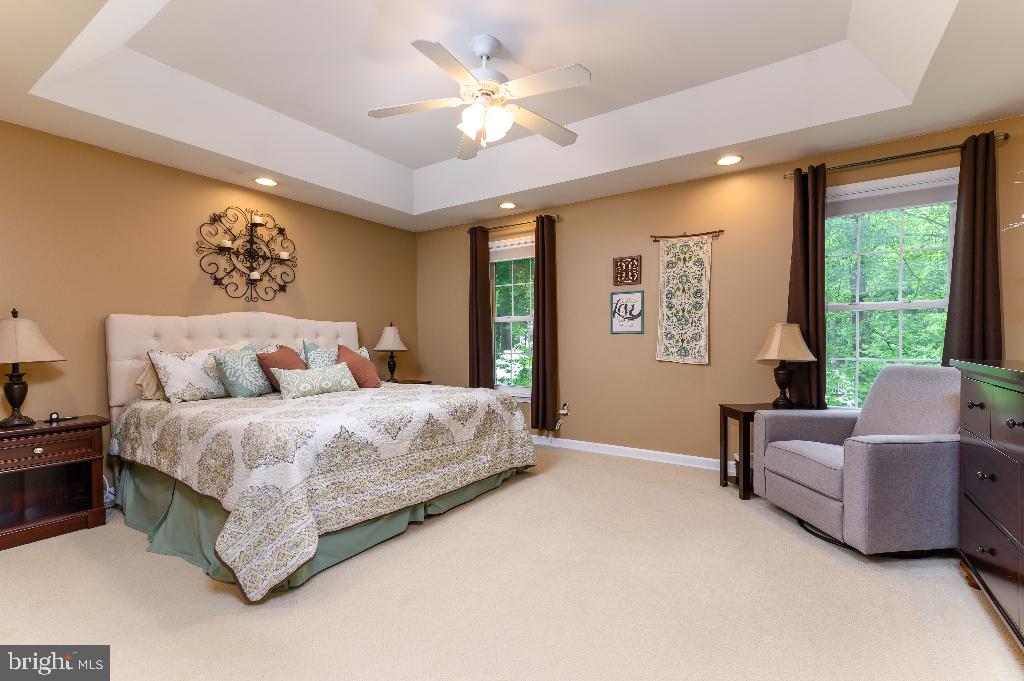 WARNER WOODS - Residential