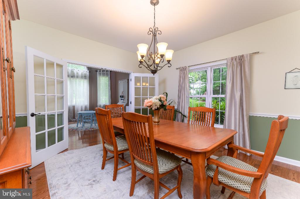 WARNER WOODS - Residential