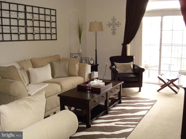 KING FARM - Residential Lease