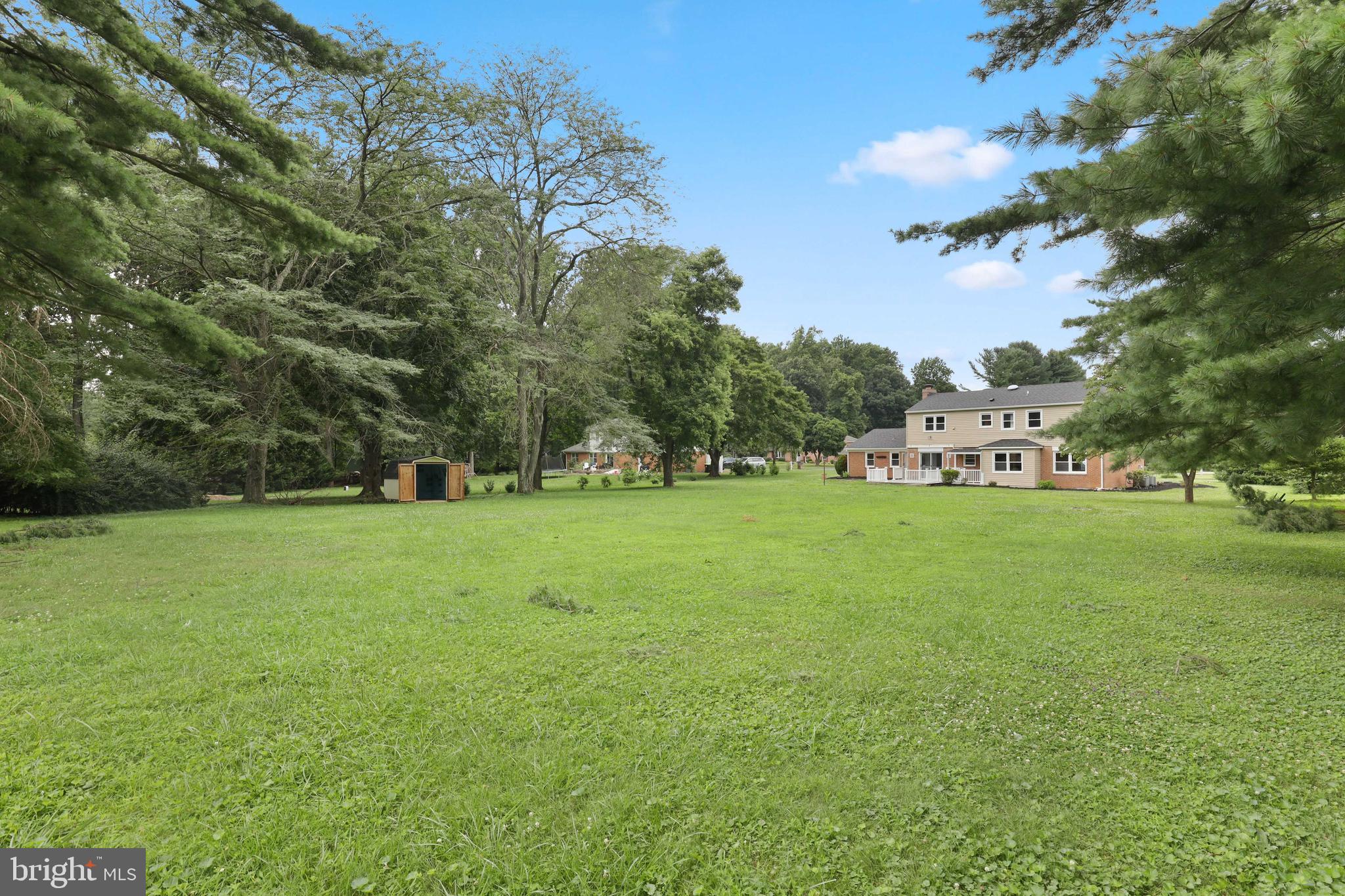 FALLSMONT - Residential