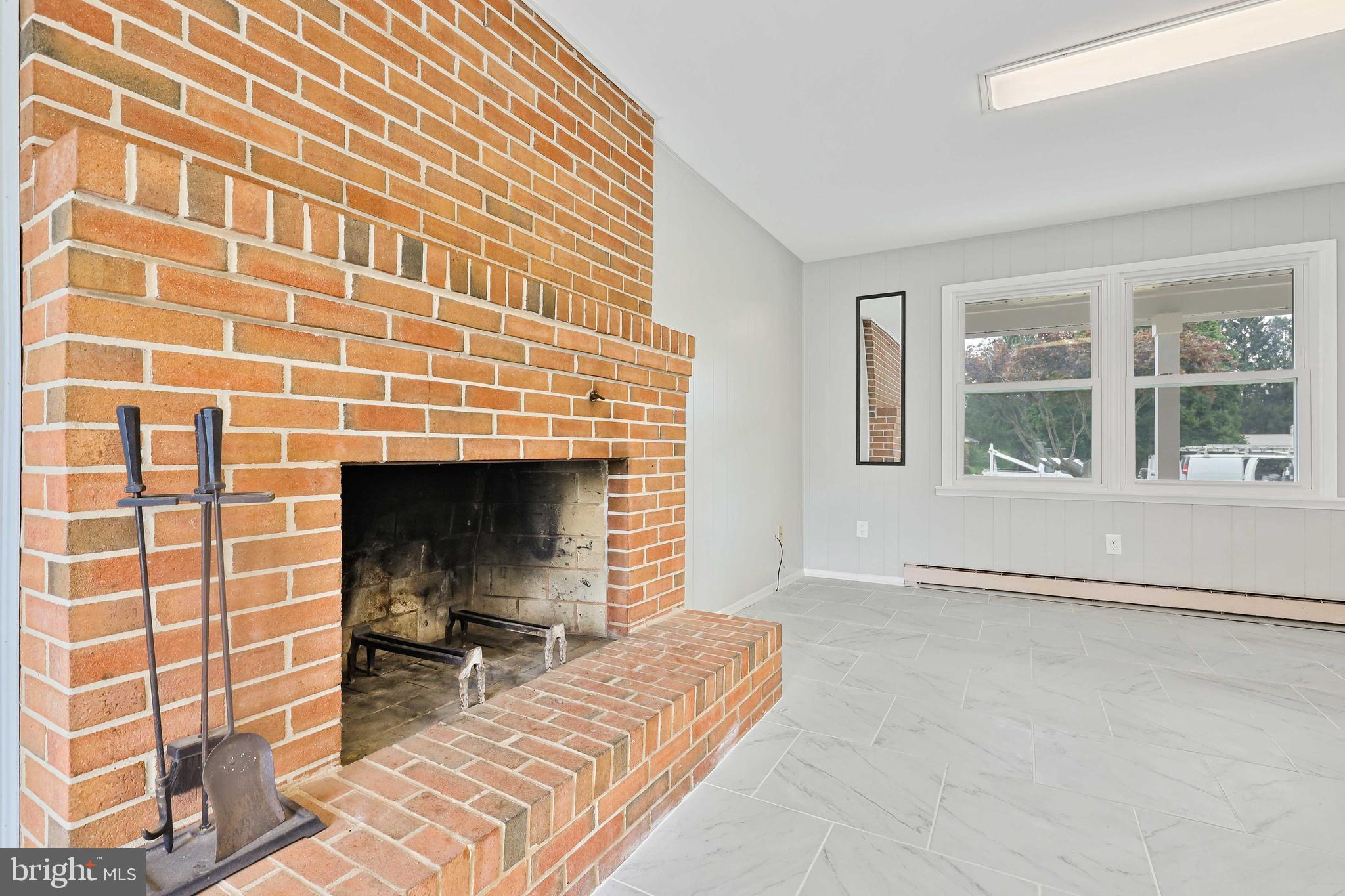 FALLSMONT - Residential