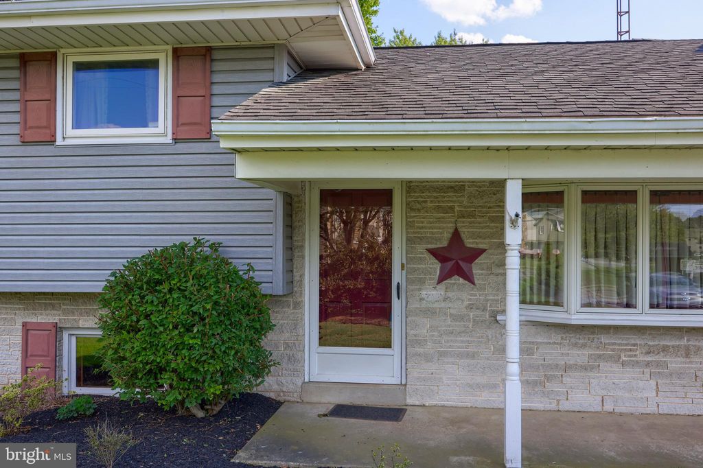 Photo of 1716 PIONEER RD, LANCASTER, PA 17602 (MLS # PALA2041154)