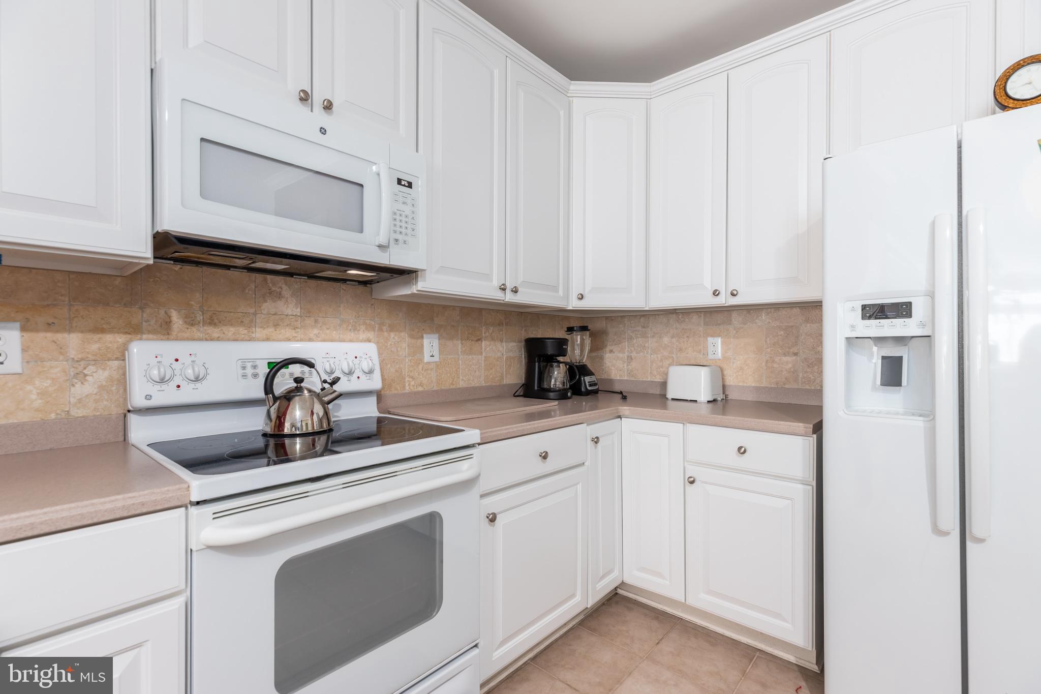 2 FOUNTAIN DRIVE E 2B