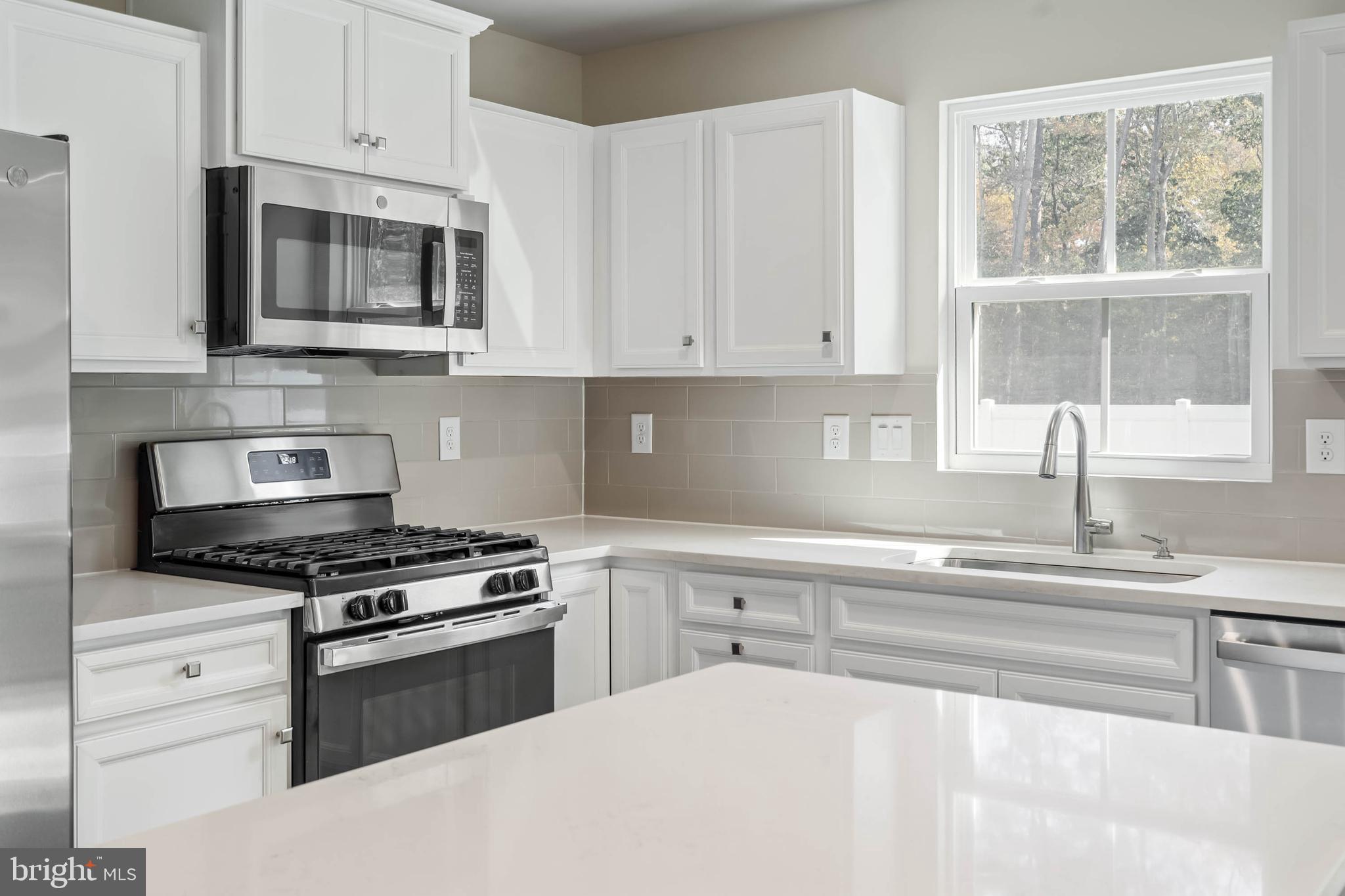 BEACHTREE PRESERVE - Residential