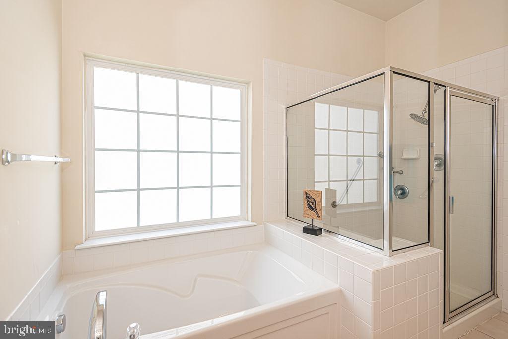 OCEAN PINES - THE PARKE - Residential