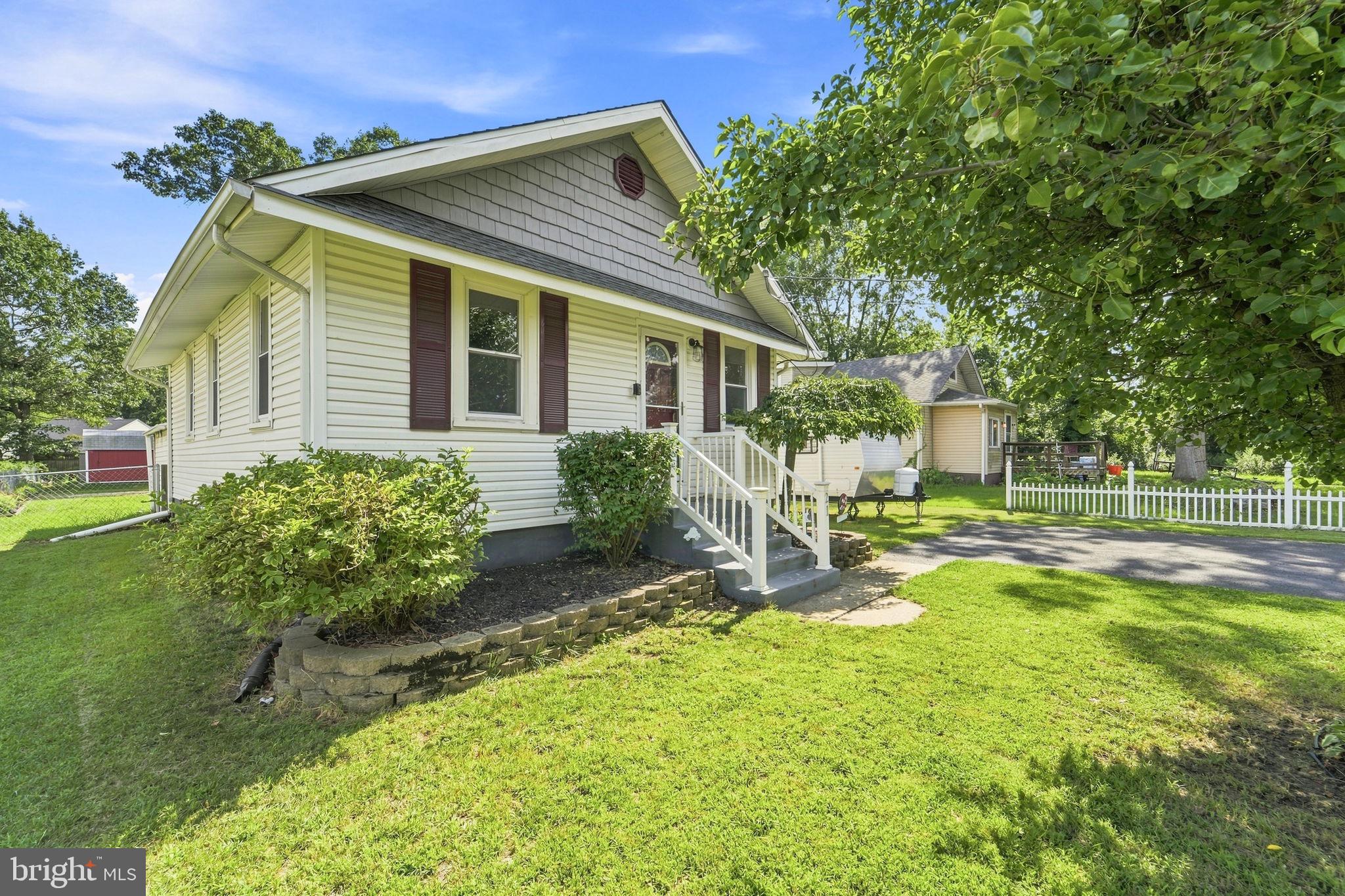 21 MARGARET AVENUE