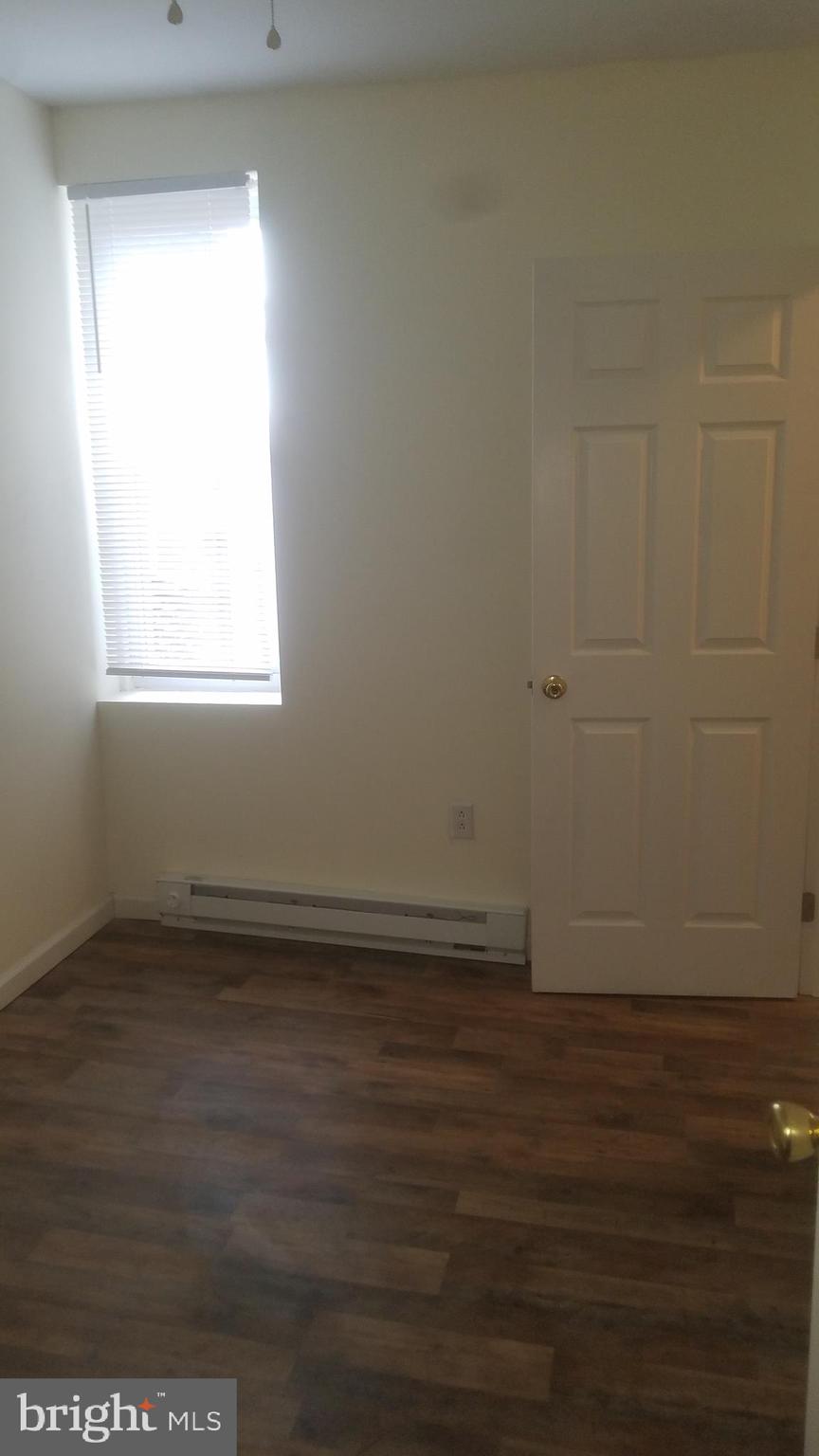 KENSINGTON - Residential Lease