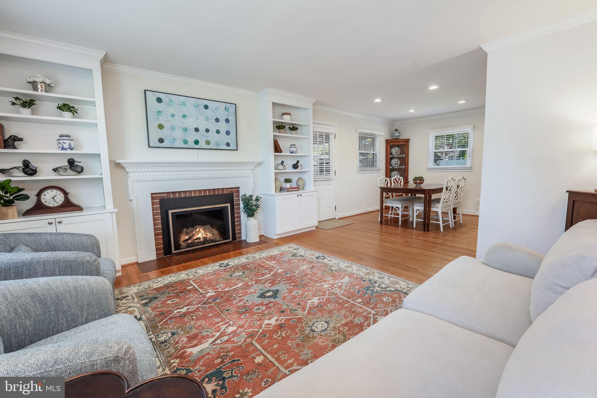 BROYHILLS MCLEAN ESTATES - Residential