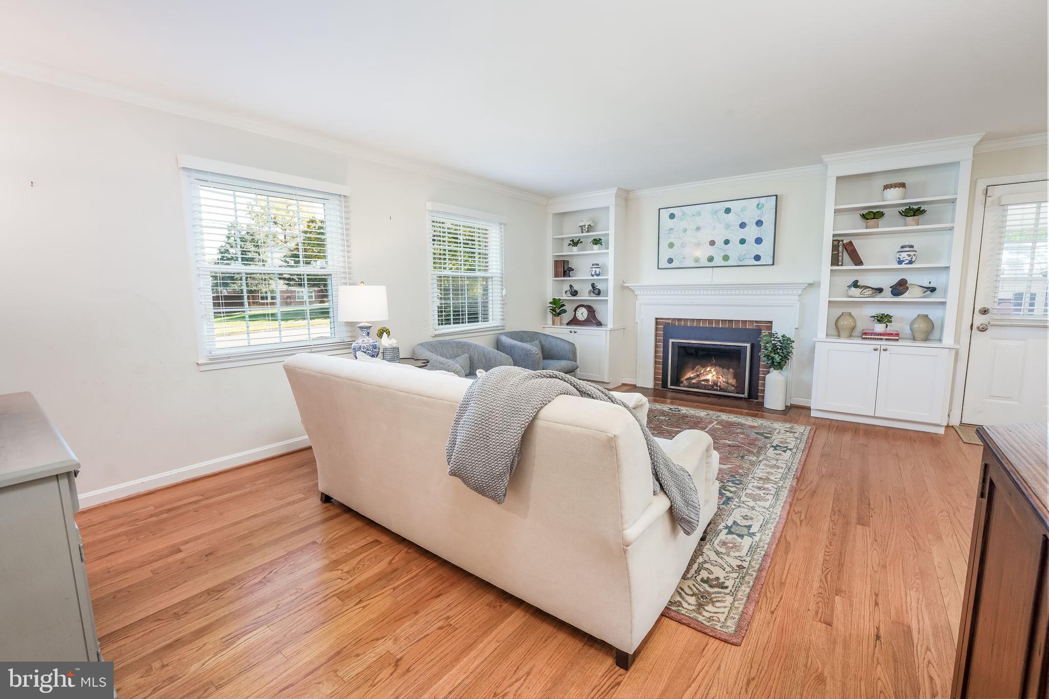 BROYHILLS MCLEAN ESTATES - Residential