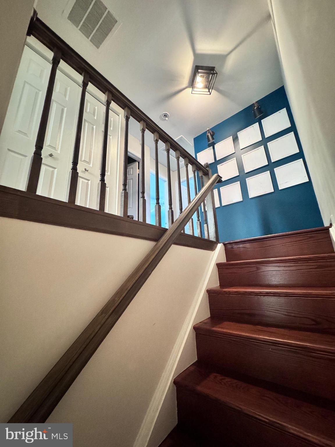 LOFTRIDGE - Residential