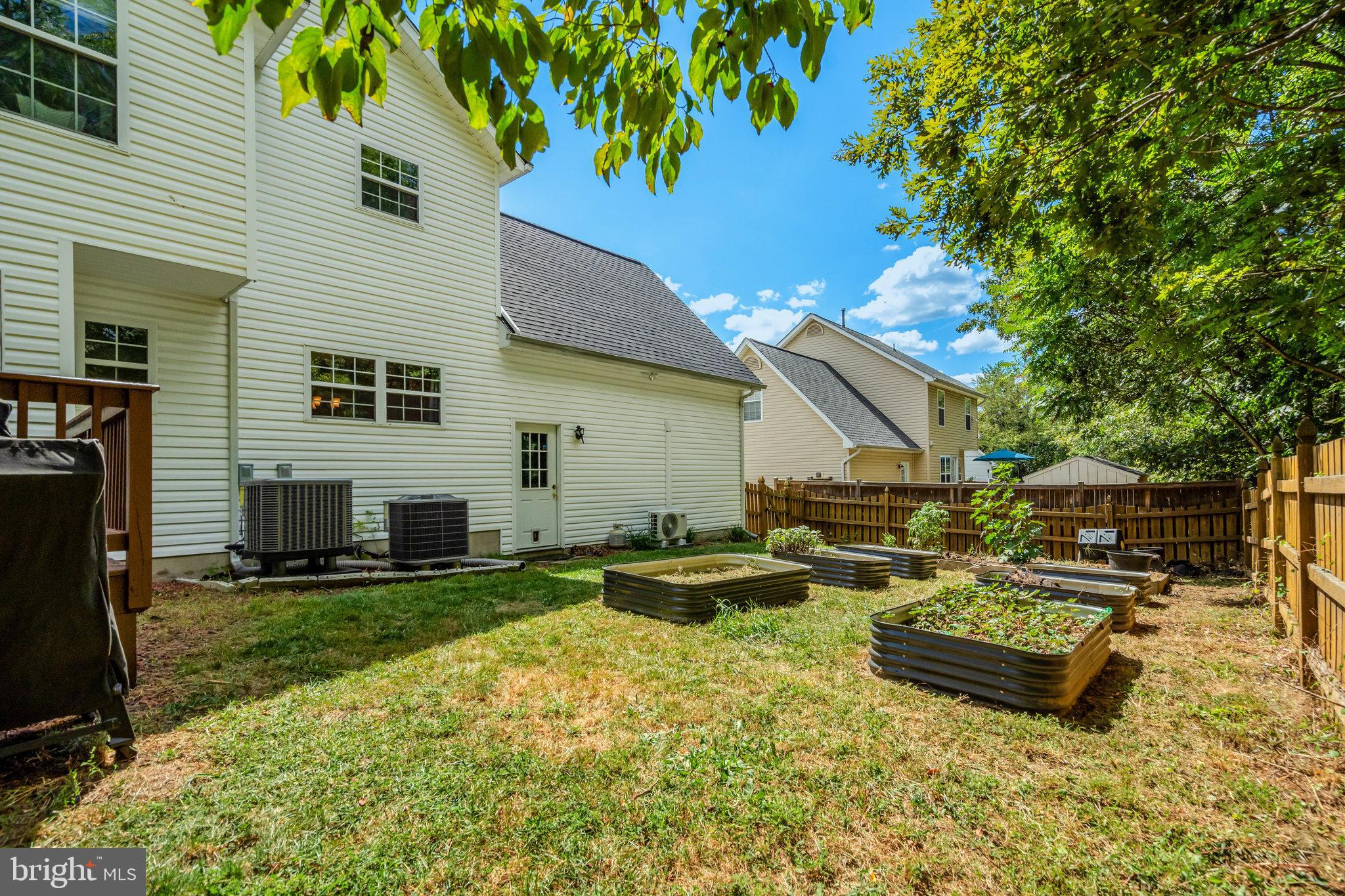 CHAPEL HILL - Residential